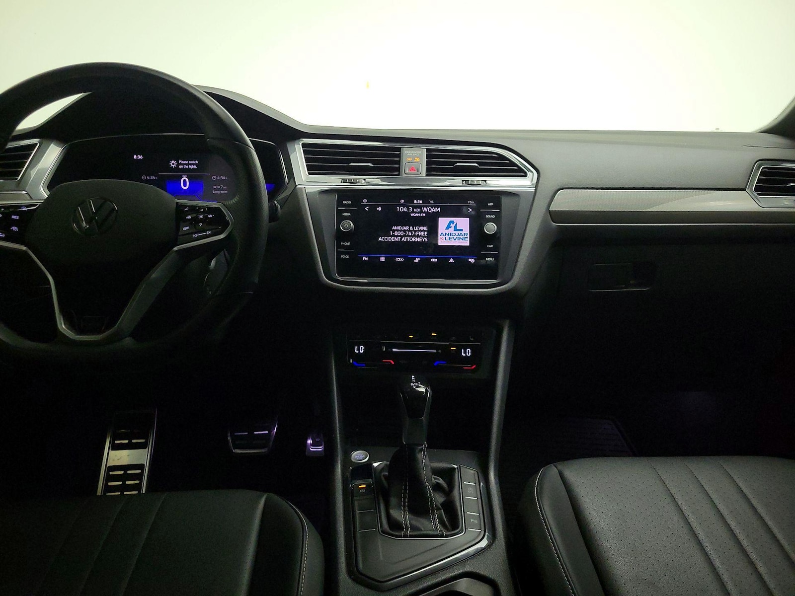2023 Volkswagen Tiguan SE R-LINE BLACK - Photo 10