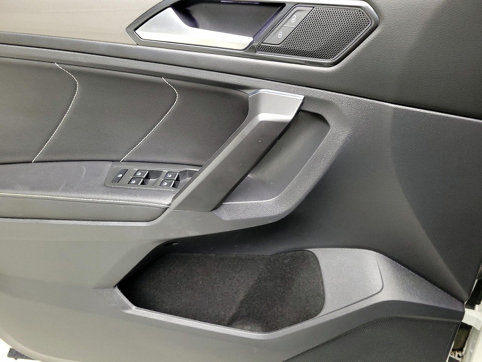 2023 Volkswagen Tiguan SE R-LINE BLACK - Photo 13