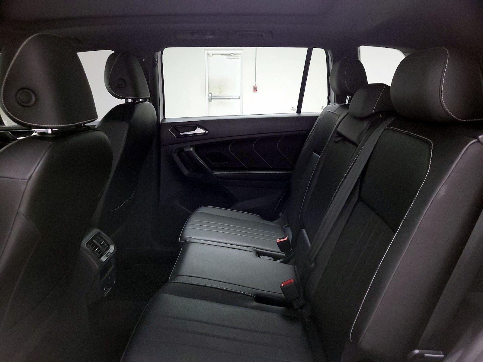 2023 Volkswagen Tiguan SE R-LINE BLACK - Photo 20