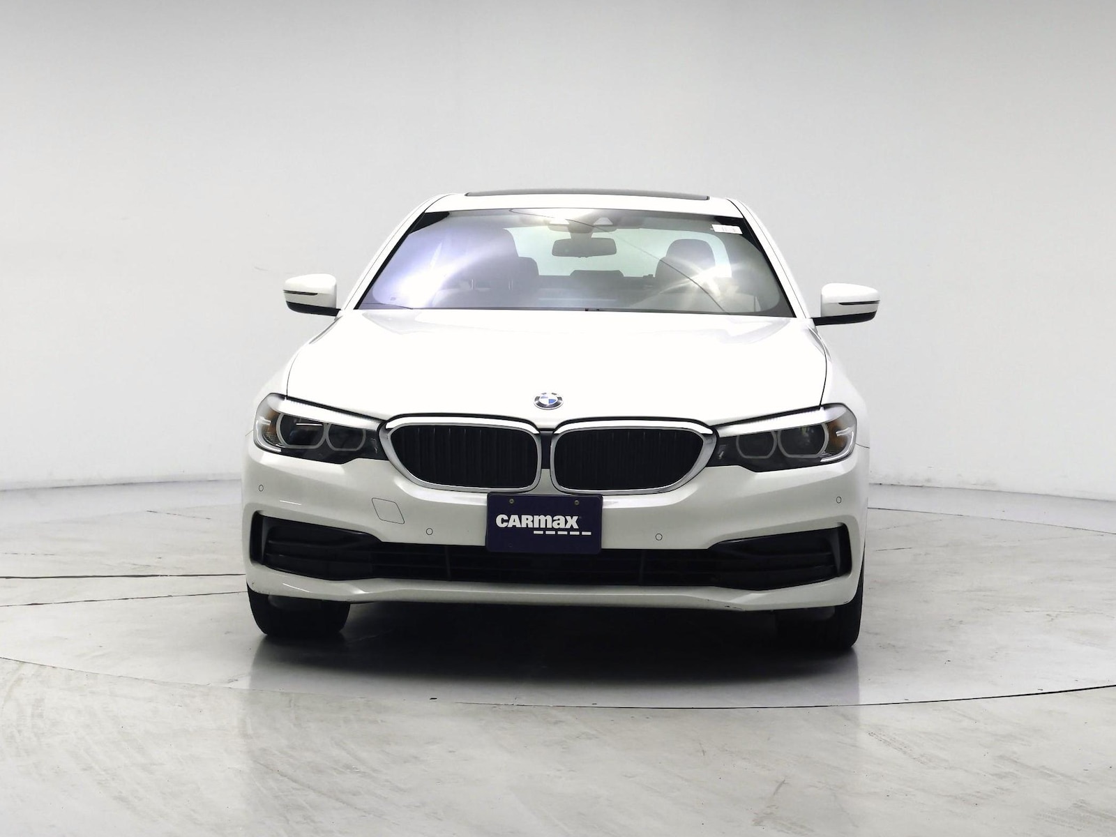 2019 BMW 5 Series 530i - Photo 6