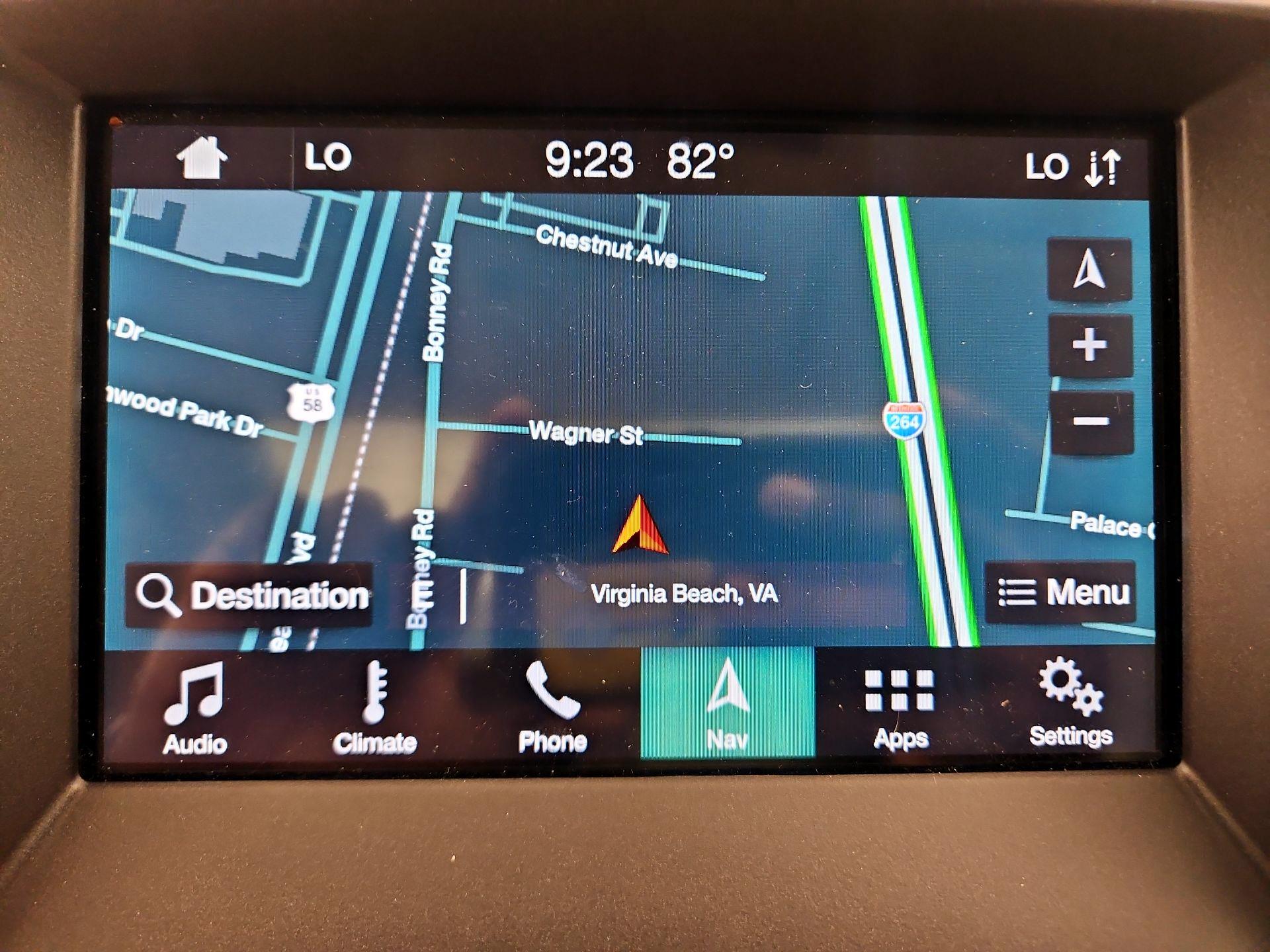 Thumbnail: 2019 Ford Edge - 14