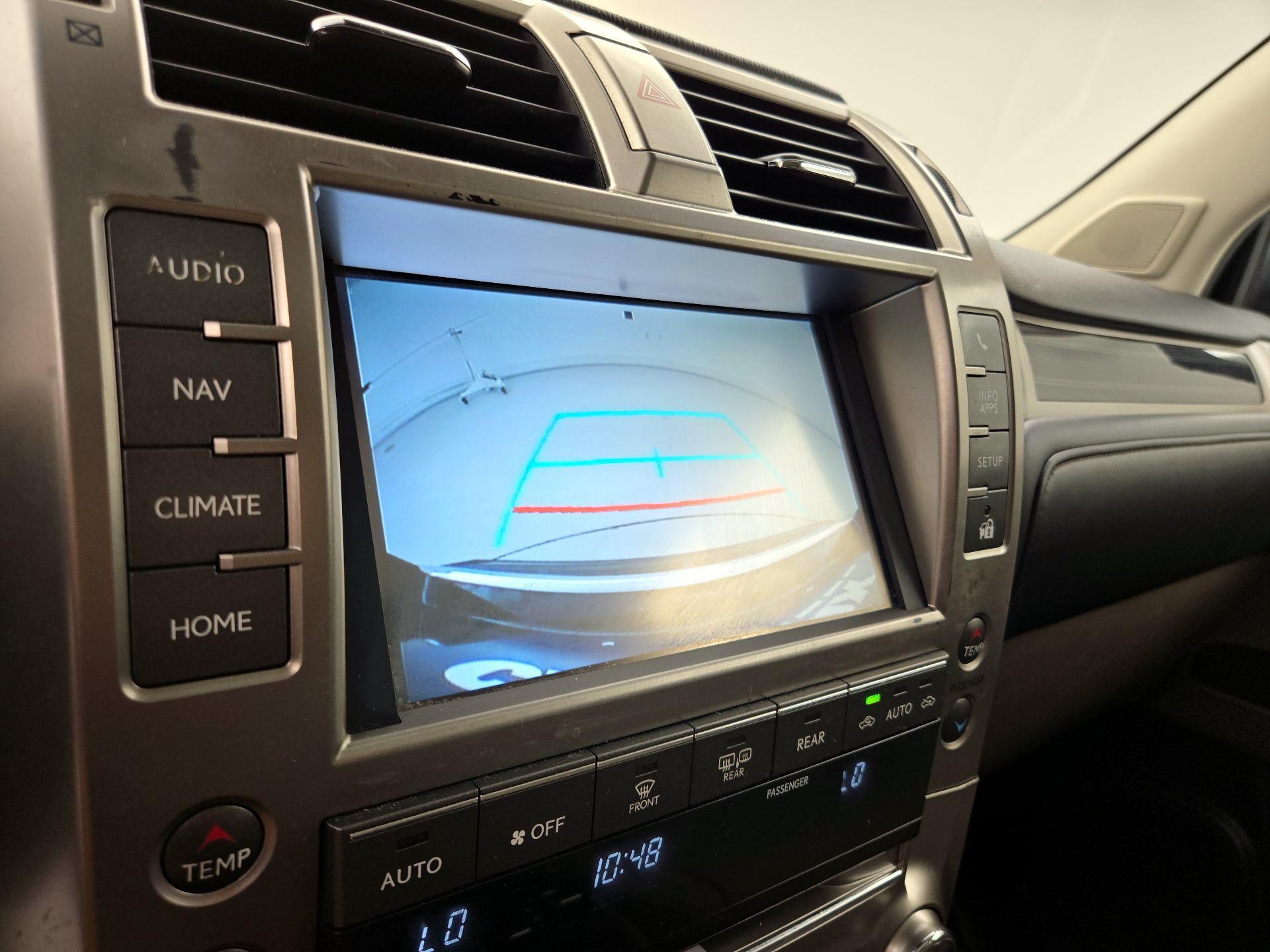 Thumbnail: 2020 Lexus GX - 15