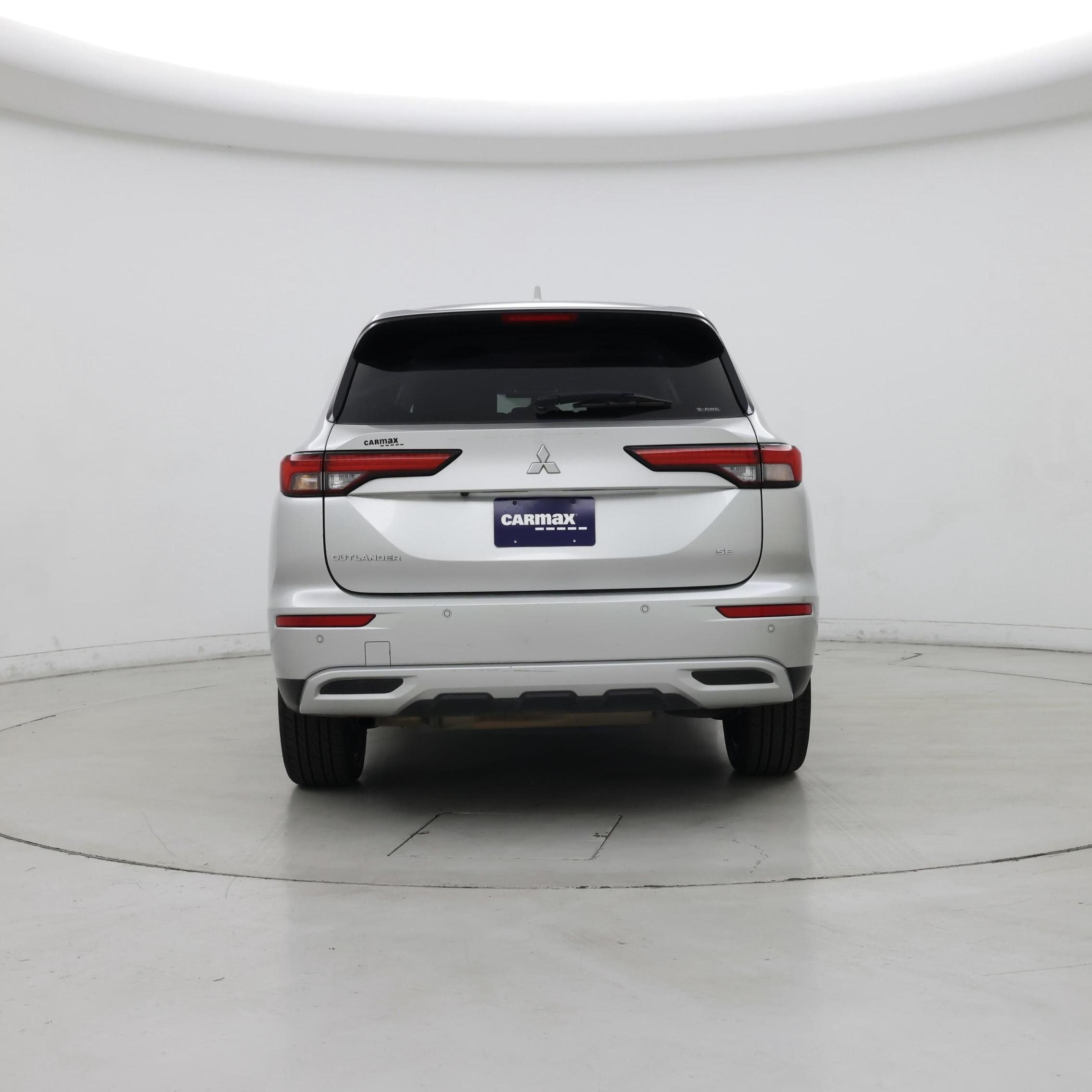 Thumbnail: 2024 Mitsubishi Outlander - 6