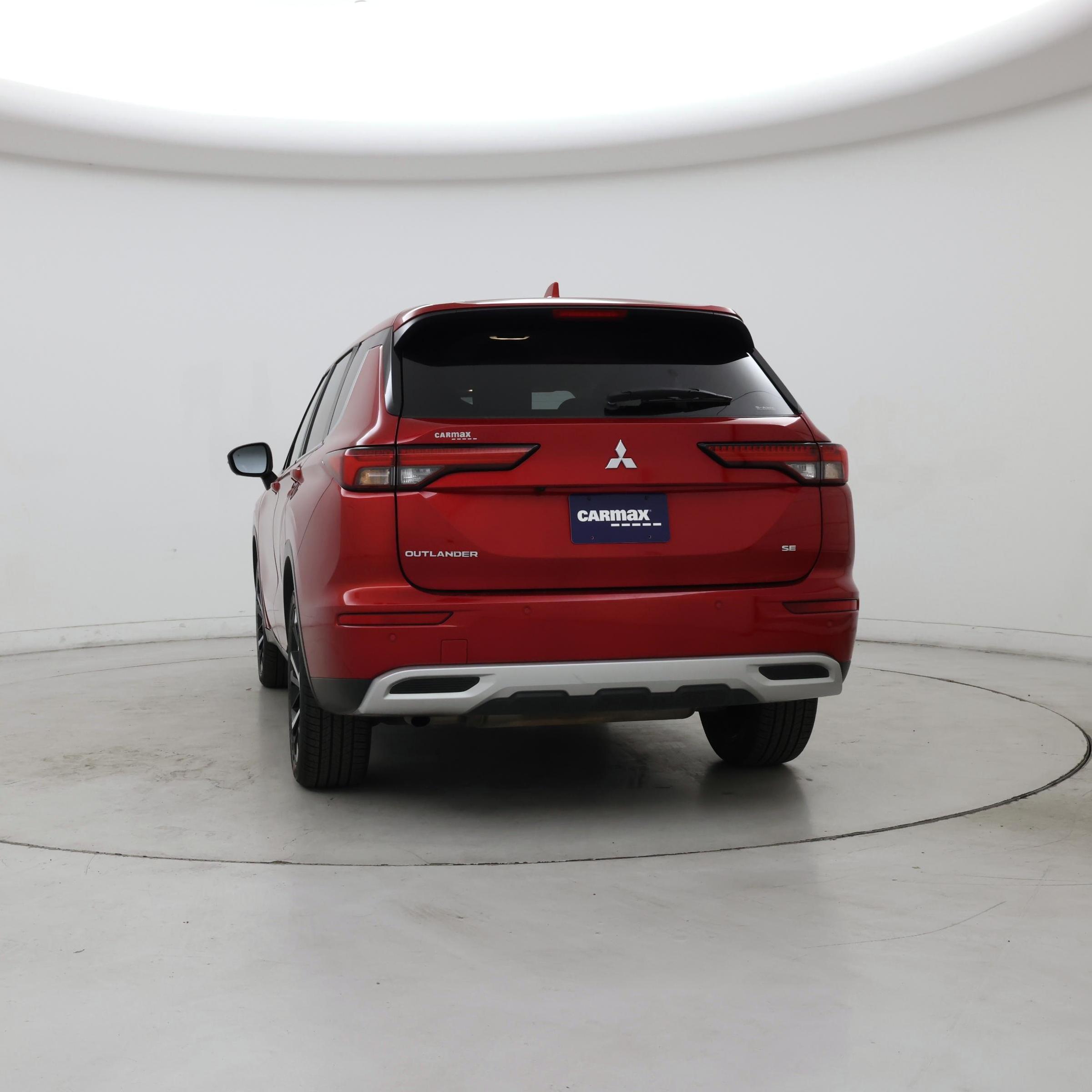 Thumbnail: 2024 Mitsubishi Outlander - 6