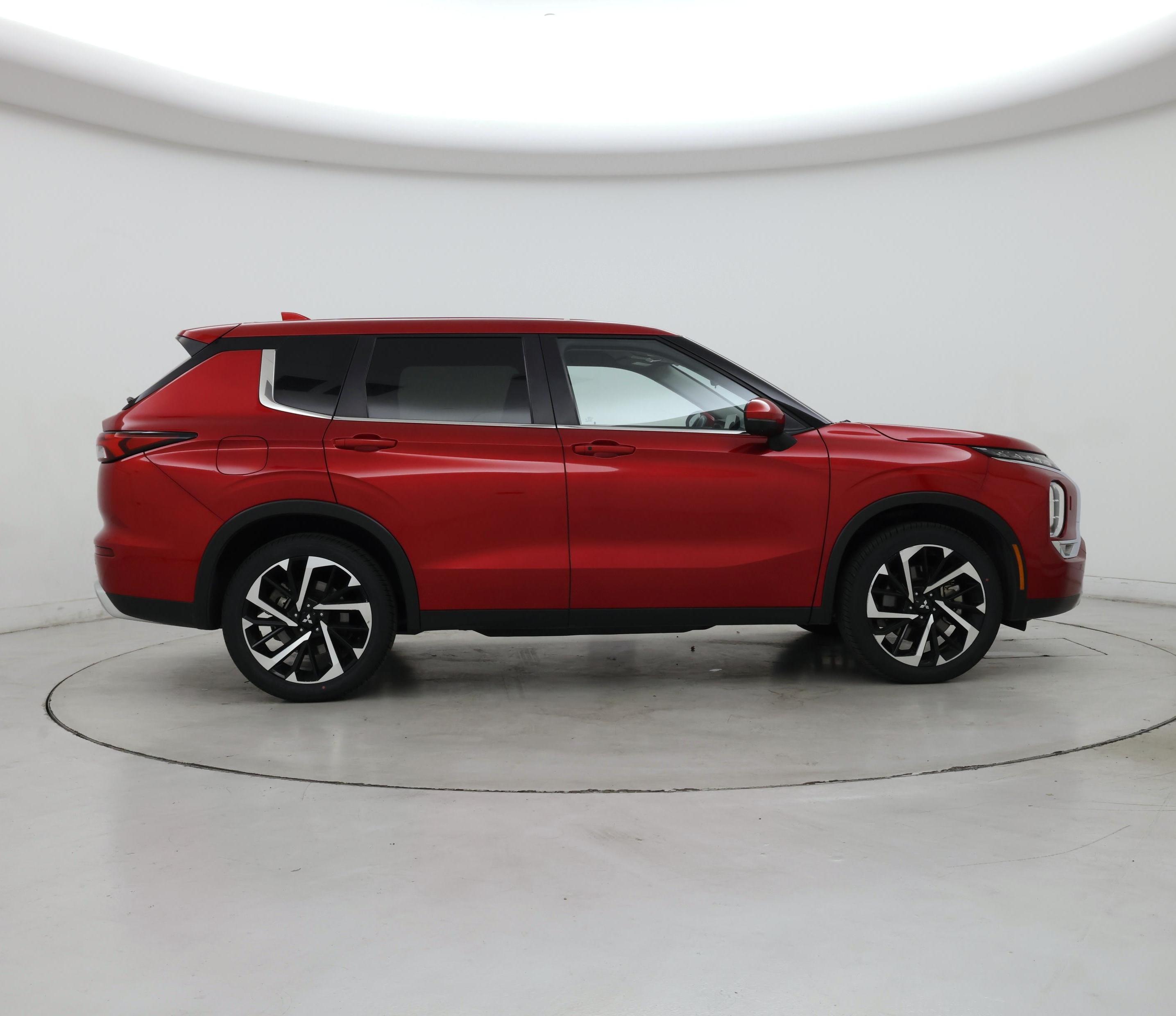 Thumbnail: 2024 Mitsubishi Outlander - 7