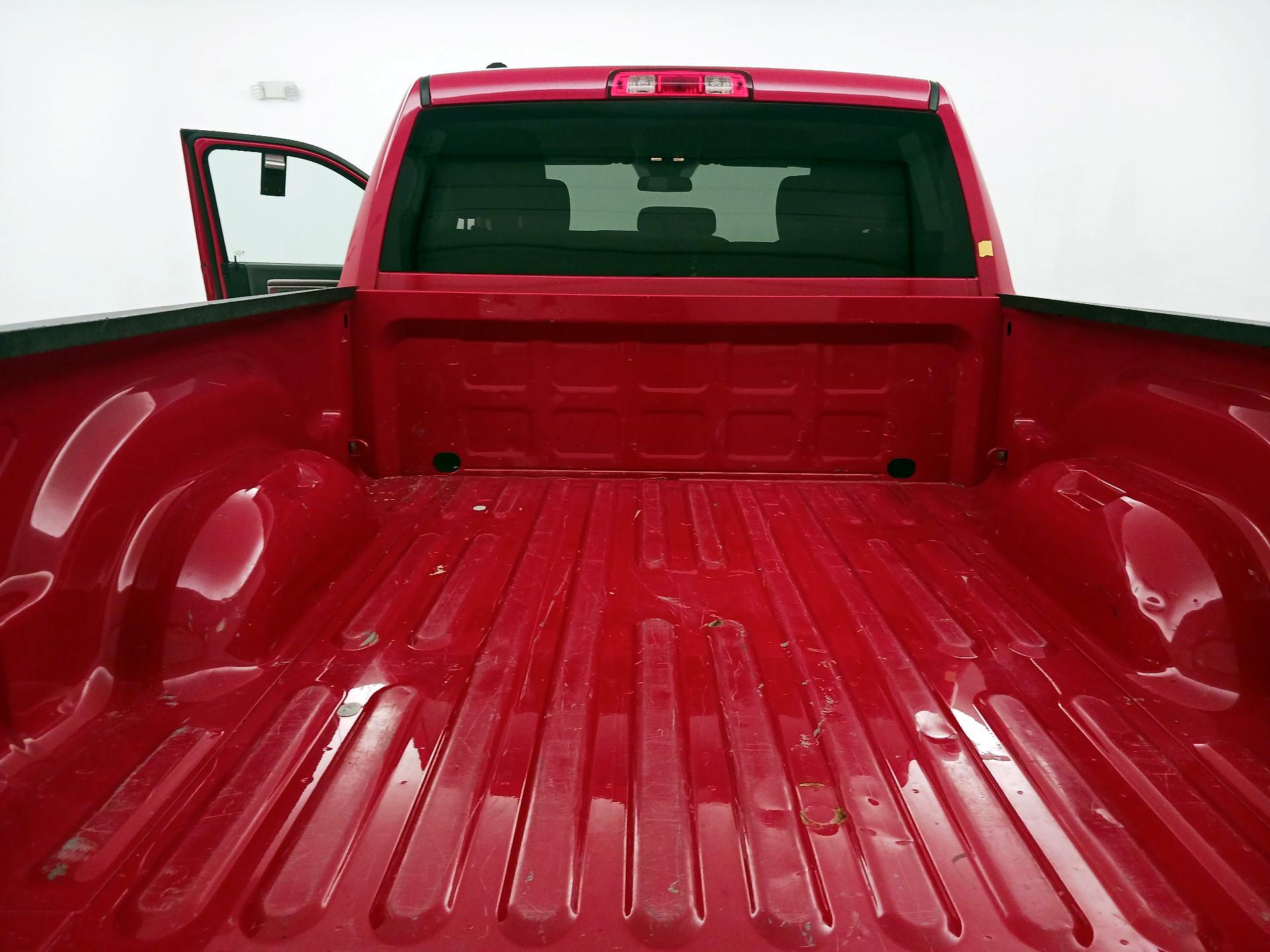 Thumbnail: 2024 RAM 1500 Classic - 20