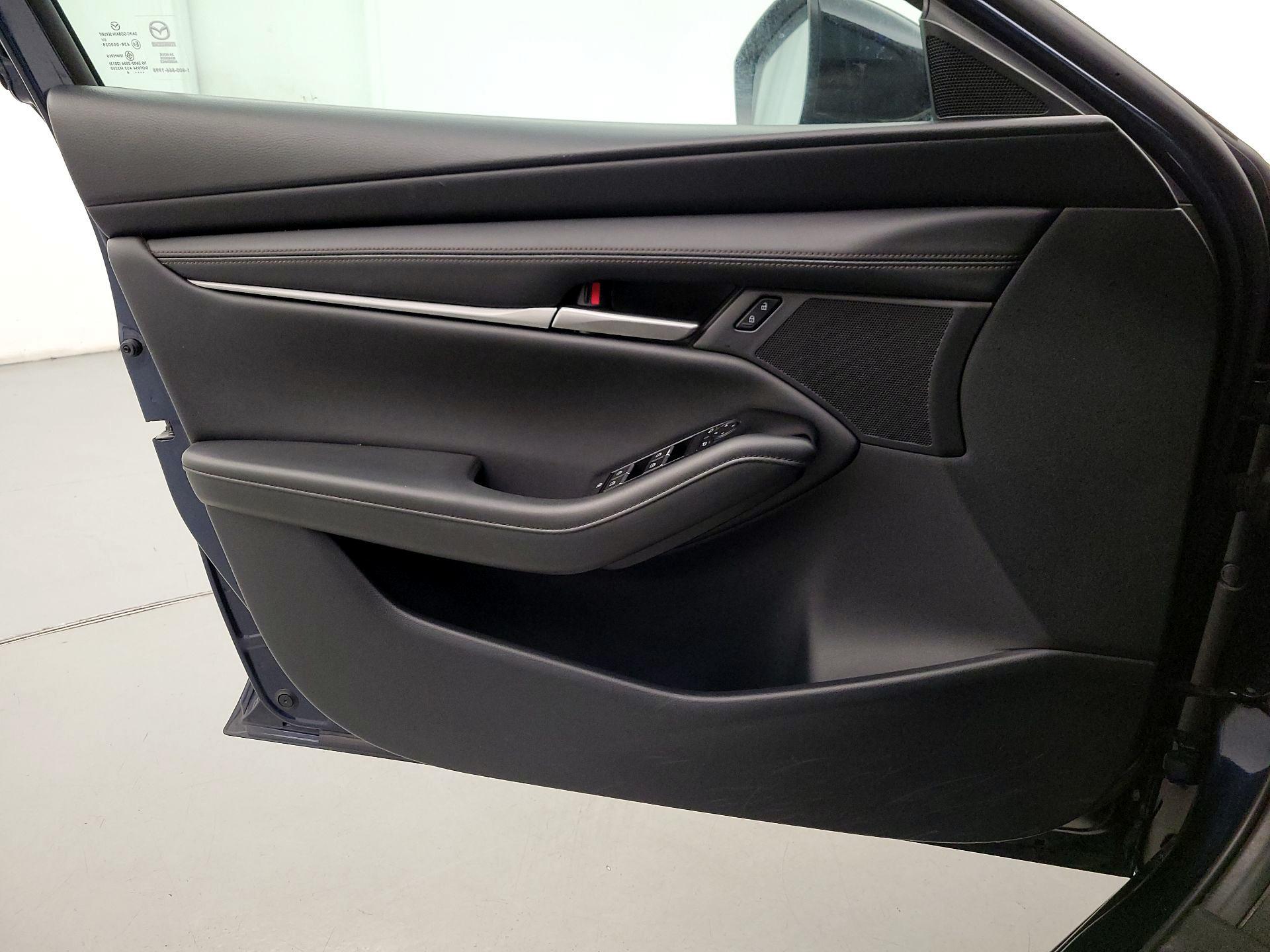 Thumbnail: 2024 Mazda Mazda3 - 12