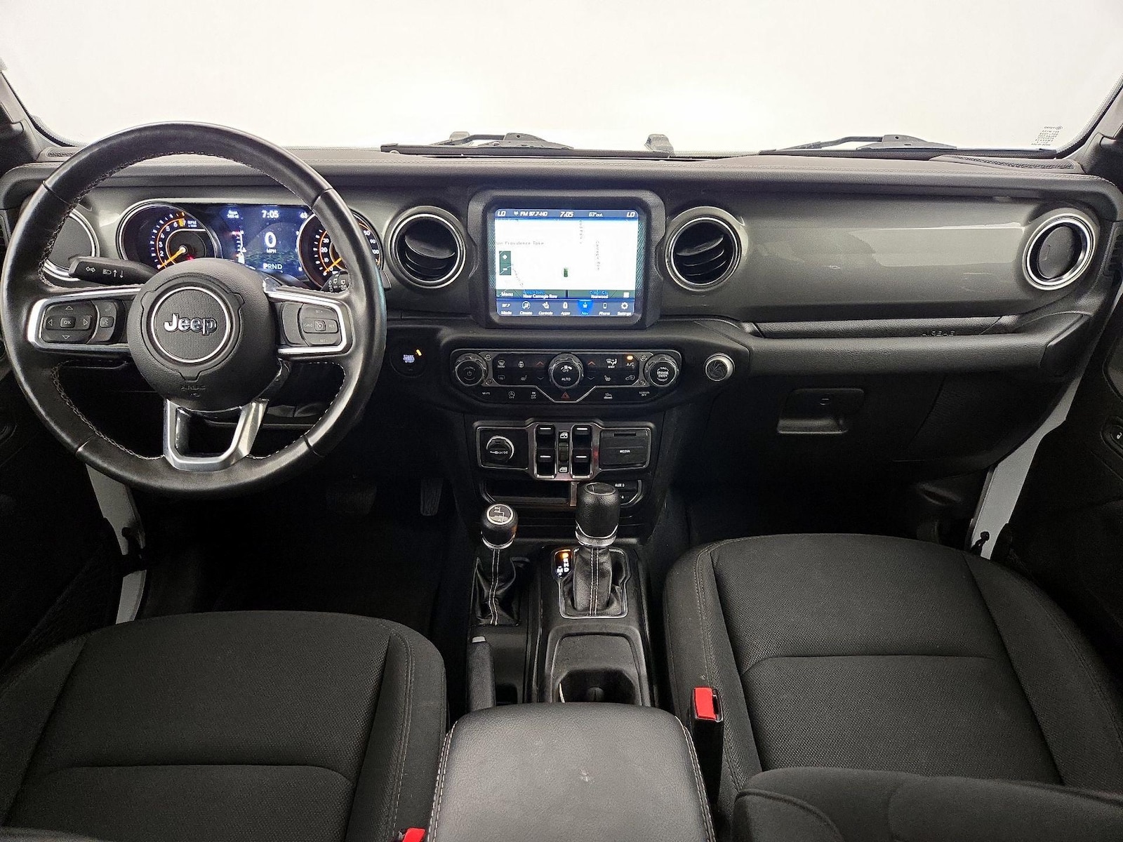2022 Jeep Wrangler Unlimited Sahara - Photo 10