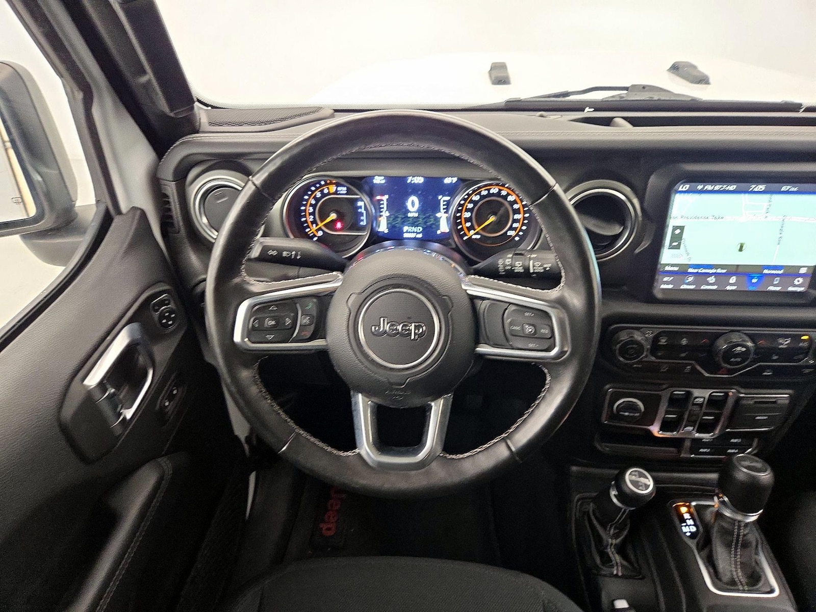 2022 Jeep Wrangler Unlimited Sahara - Photo 11