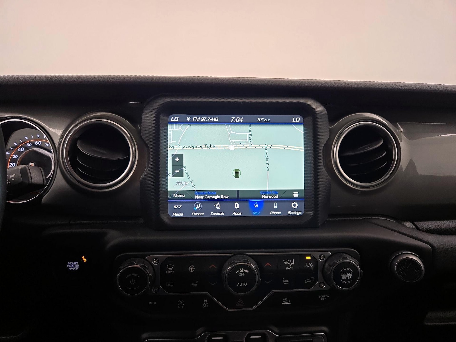 2022 Jeep Wrangler Unlimited Sahara - Photo 15