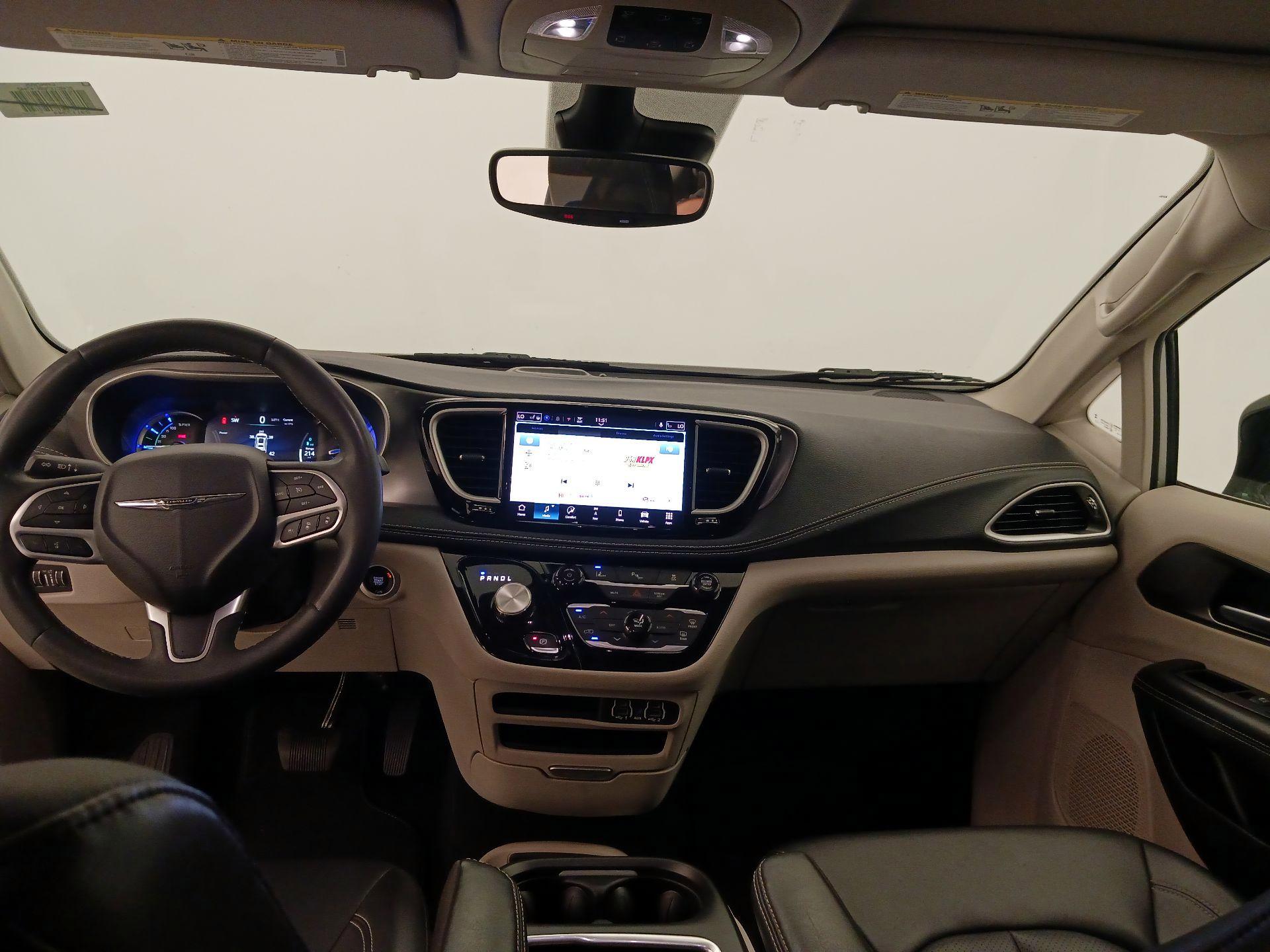 Thumbnail: 2024 Chrysler Pacifica - 9
