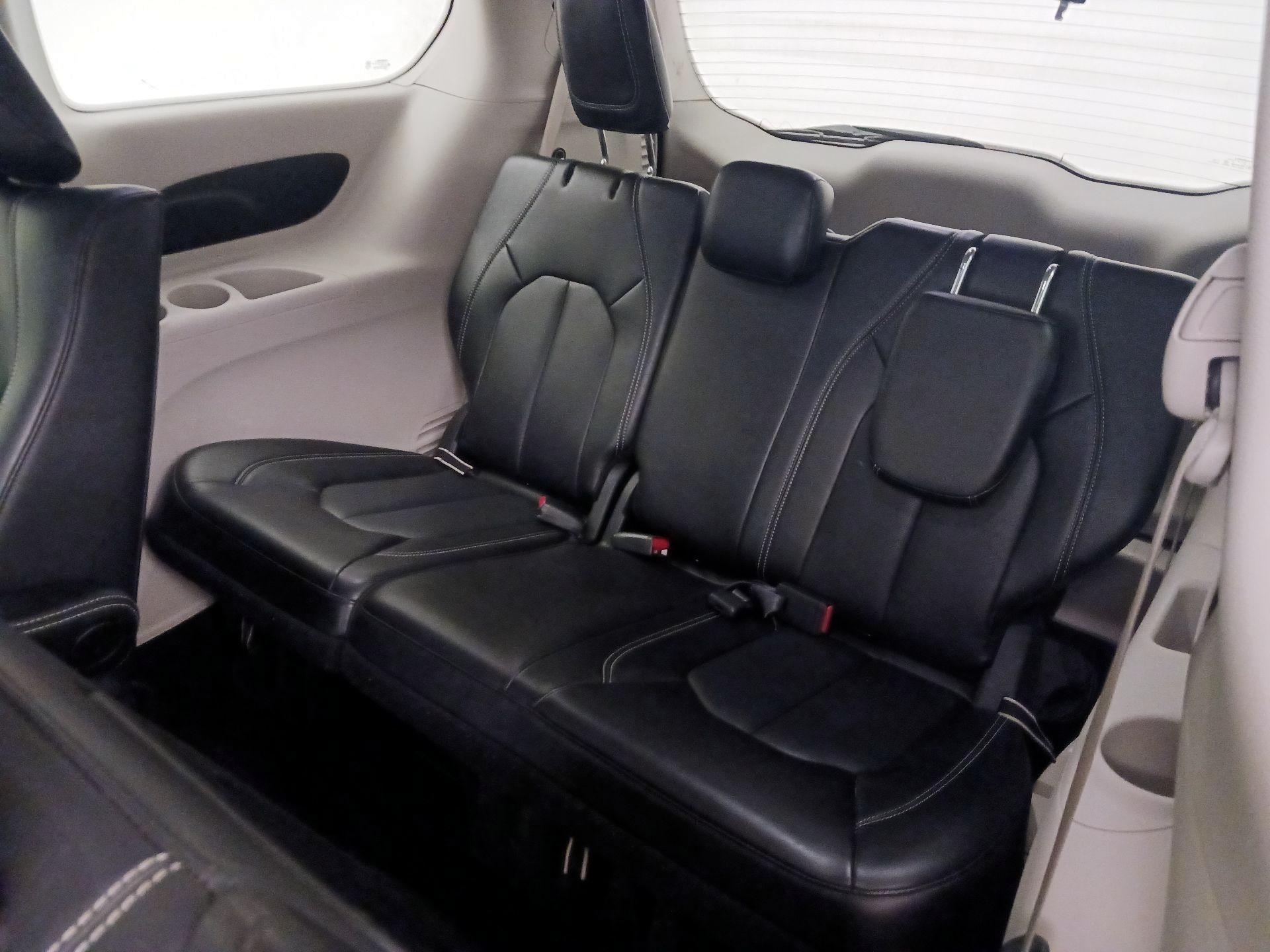 Thumbnail: 2024 Chrysler Pacifica - 20