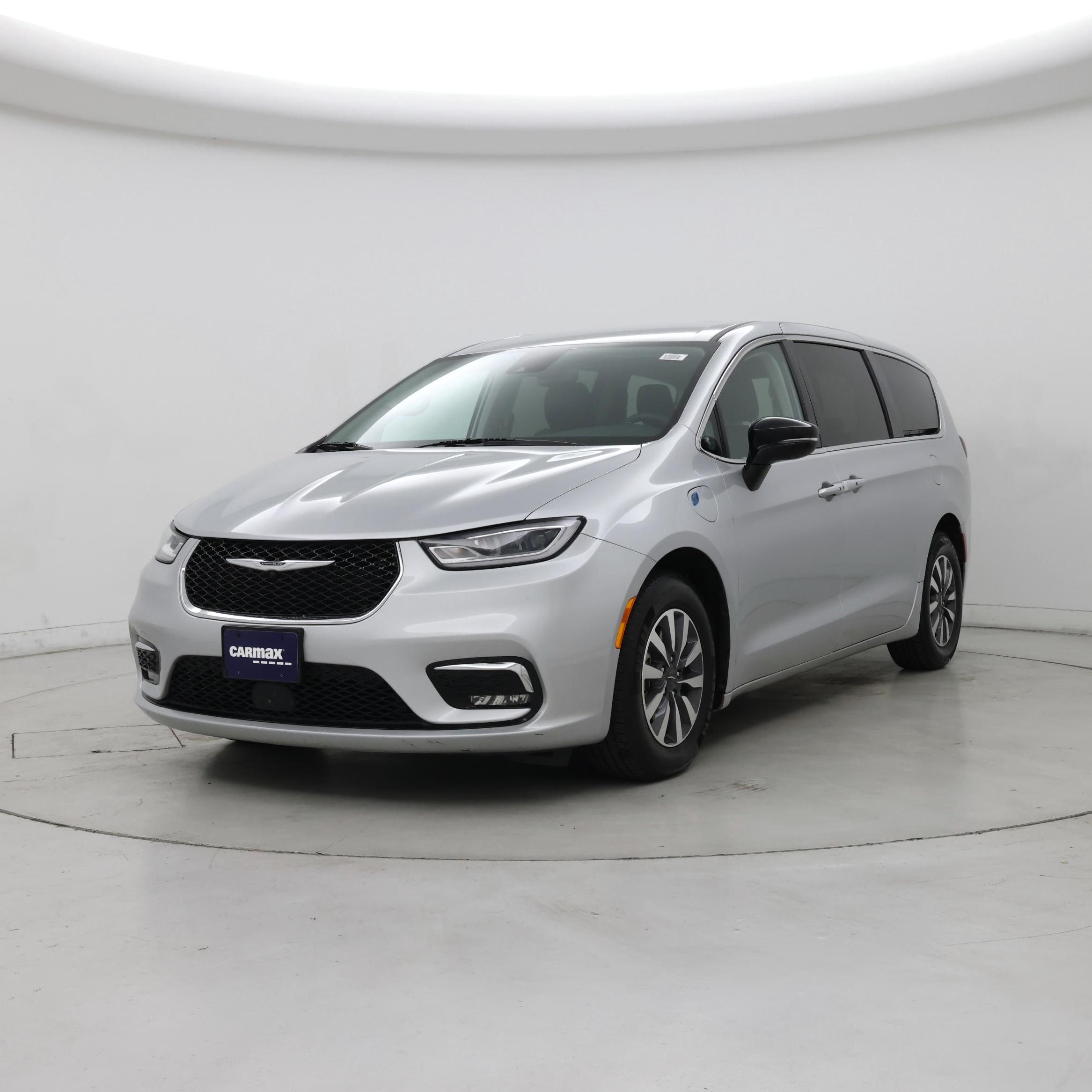 Thumbnail: 2024 Chrysler Pacifica - 4