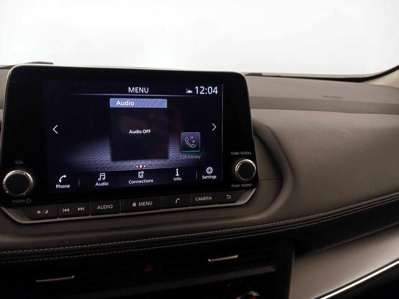 2024 Nissan Rogue SV - Photo 16