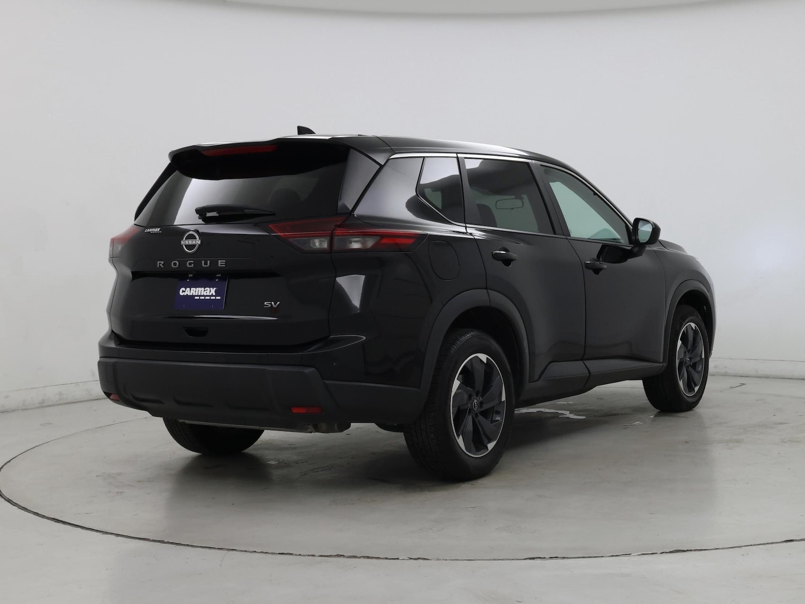 2024 Nissan Rogue SV - Photo 9