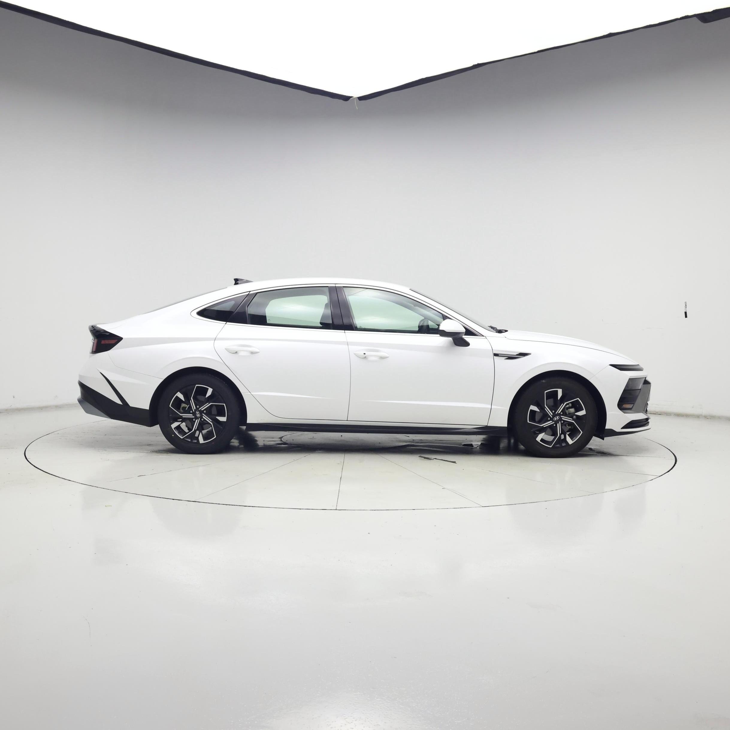 Thumbnail: 2025 Hyundai Sonata - 7
