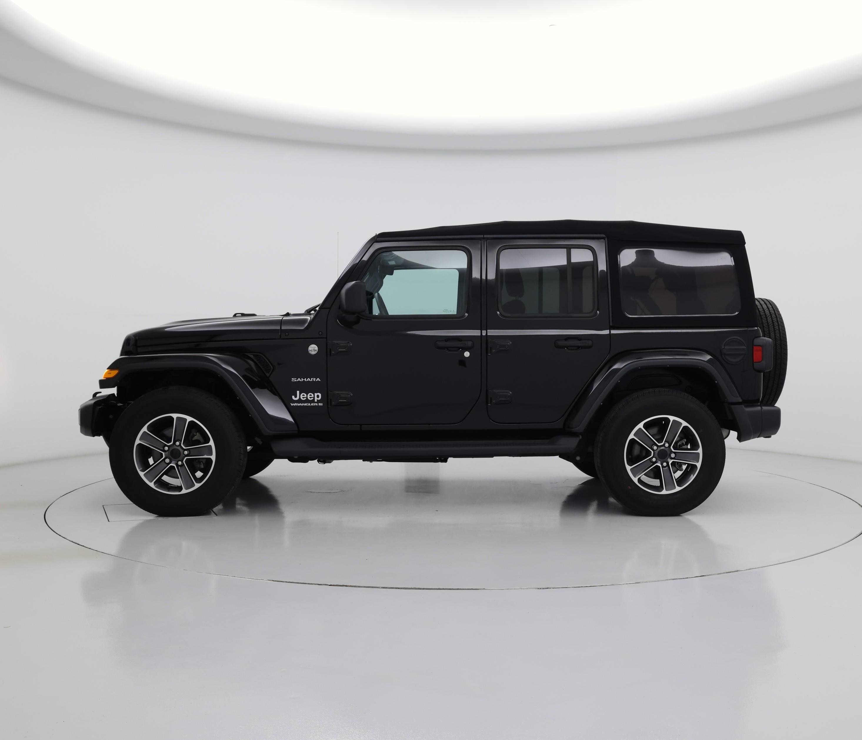 Thumbnail: 2023 Jeep Wrangler - 3