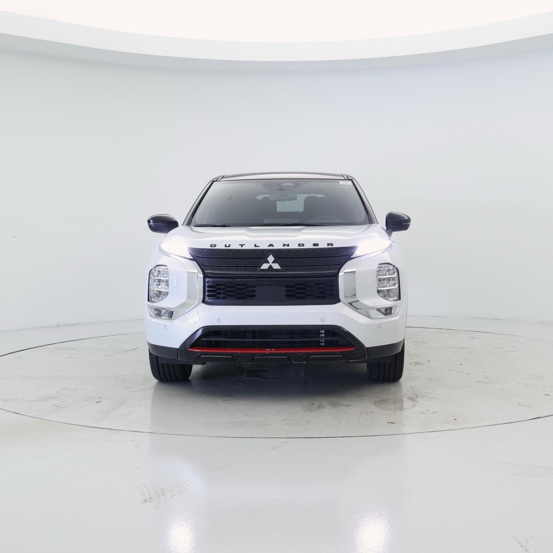Thumbnail: 2024 Mitsubishi Outlander - 5