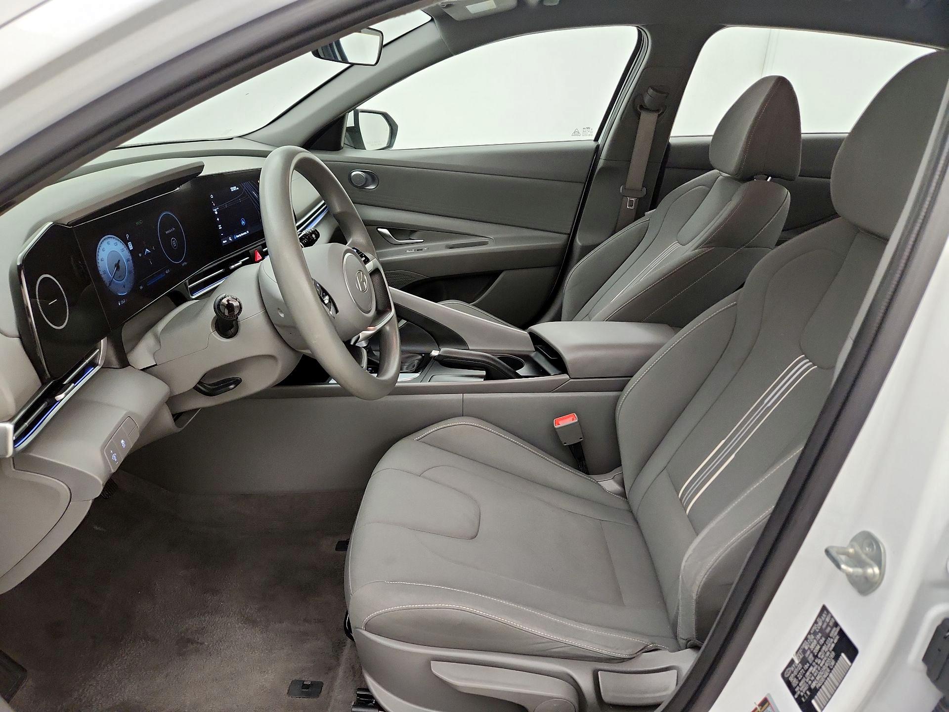 Thumbnail: 2024 Hyundai Elantra - 11