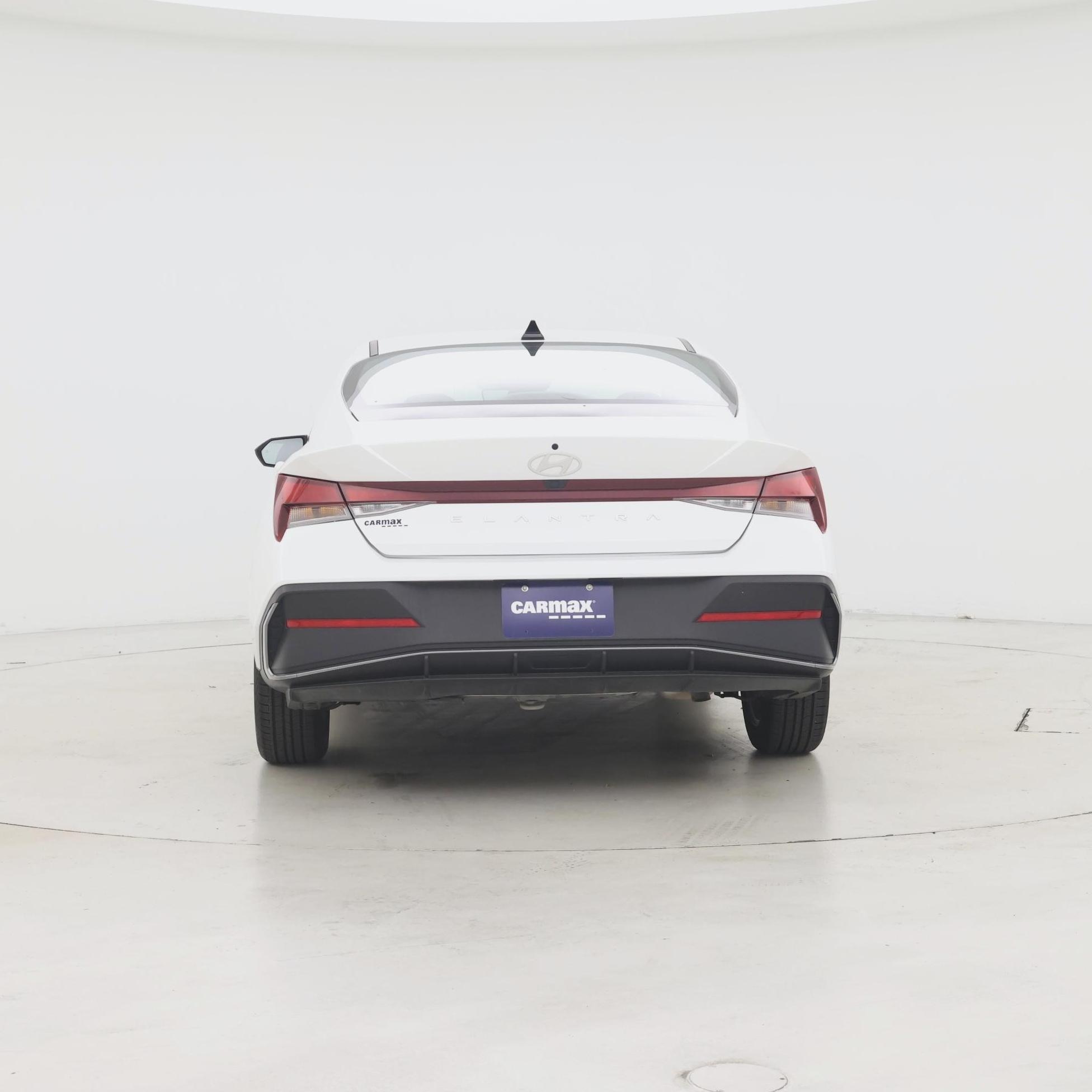Thumbnail: 2024 Hyundai Elantra - 6