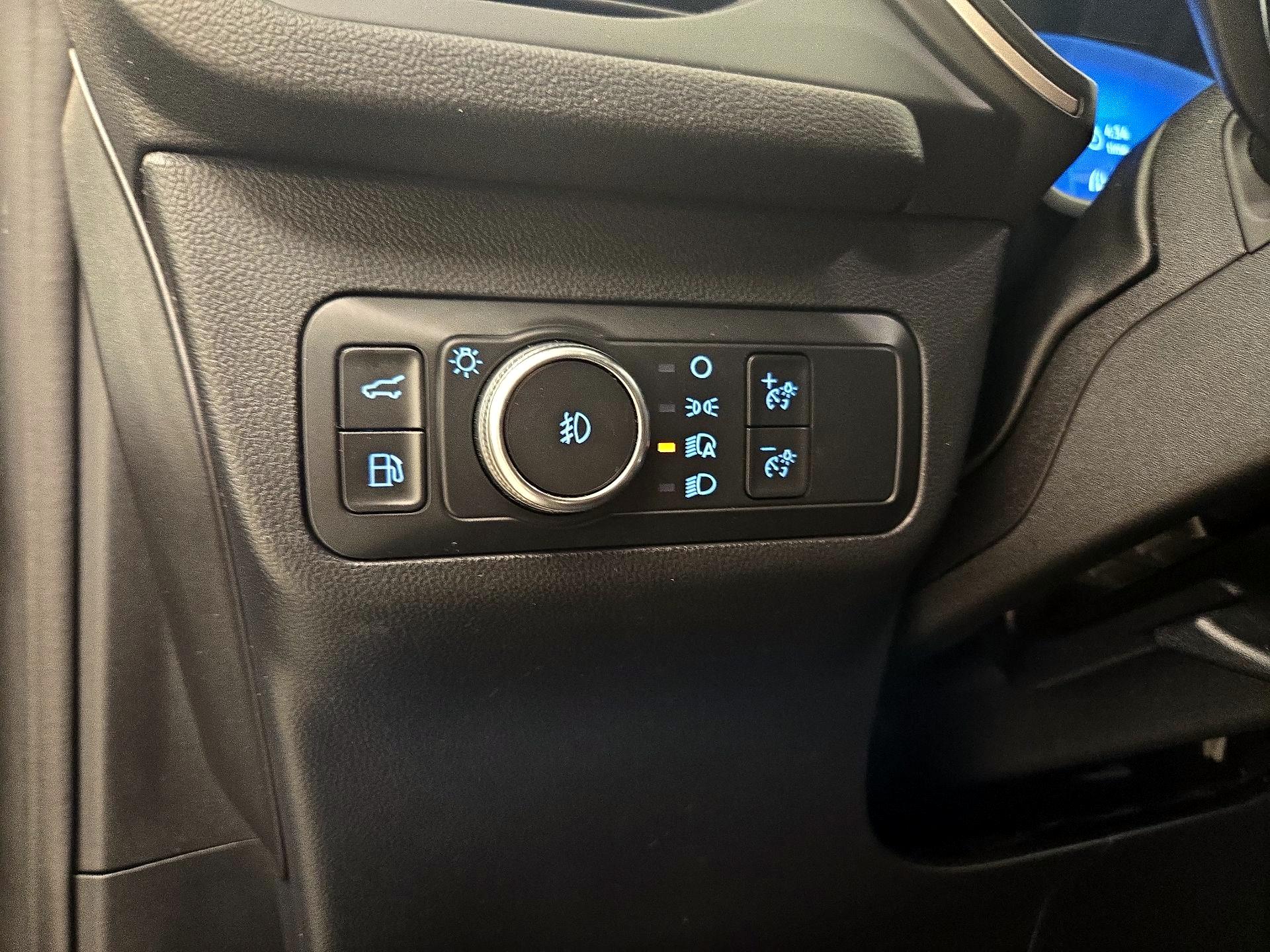 Thumbnail: 2022 Ford Escape - 13
