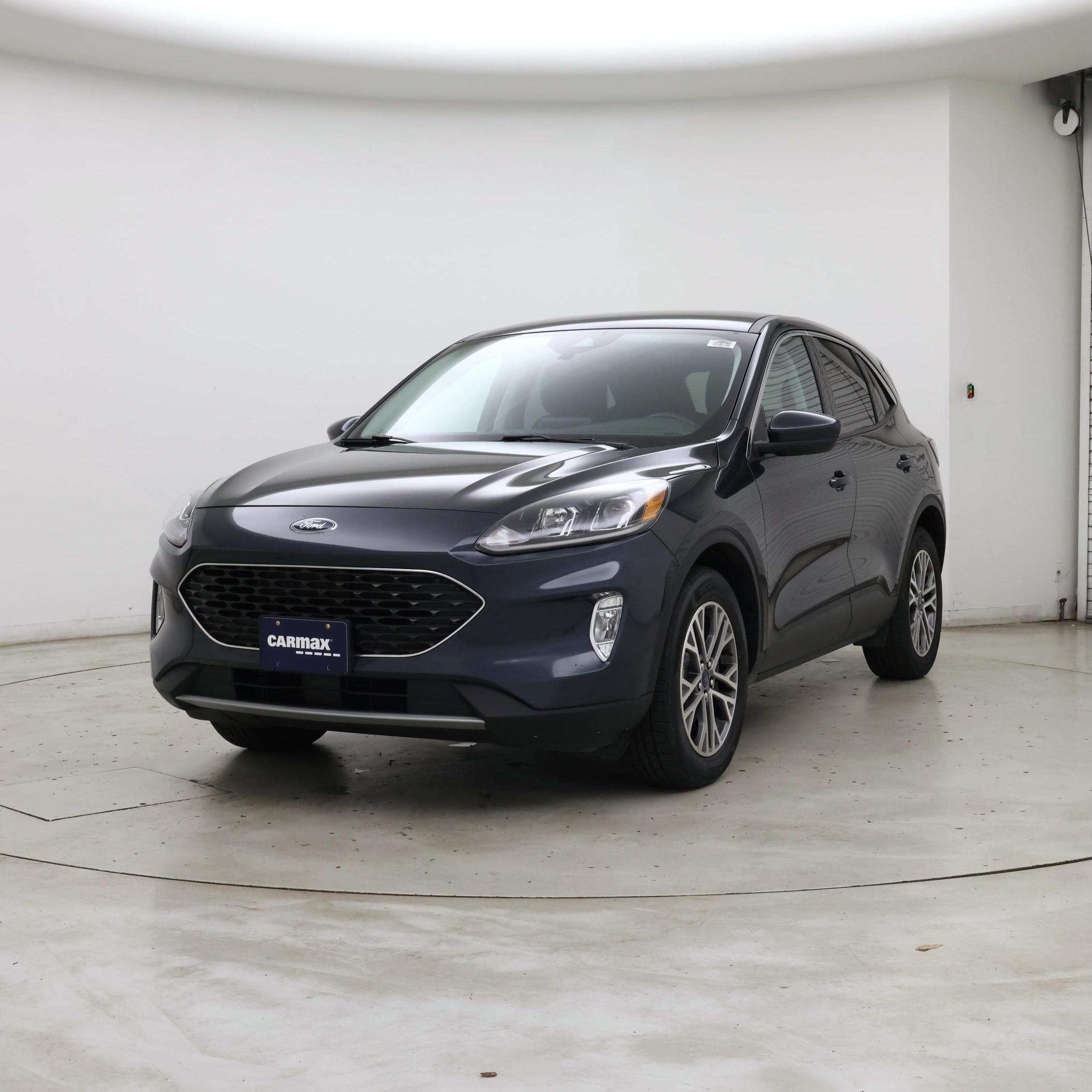 Thumbnail: 2022 Ford Escape - 4