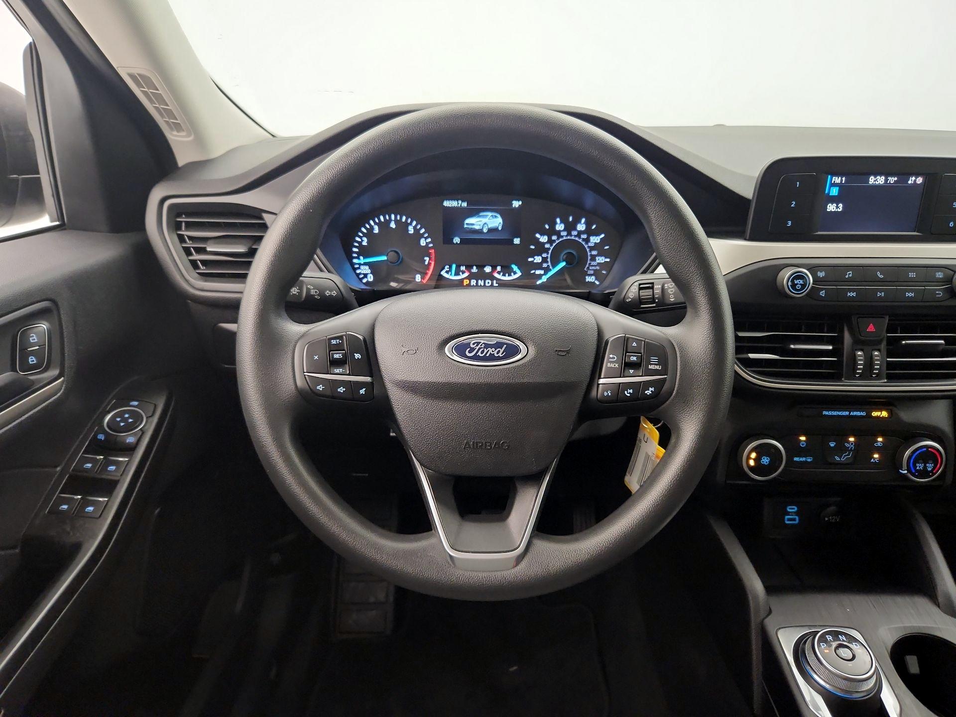 Thumbnail: 2022 Ford Escape - 10