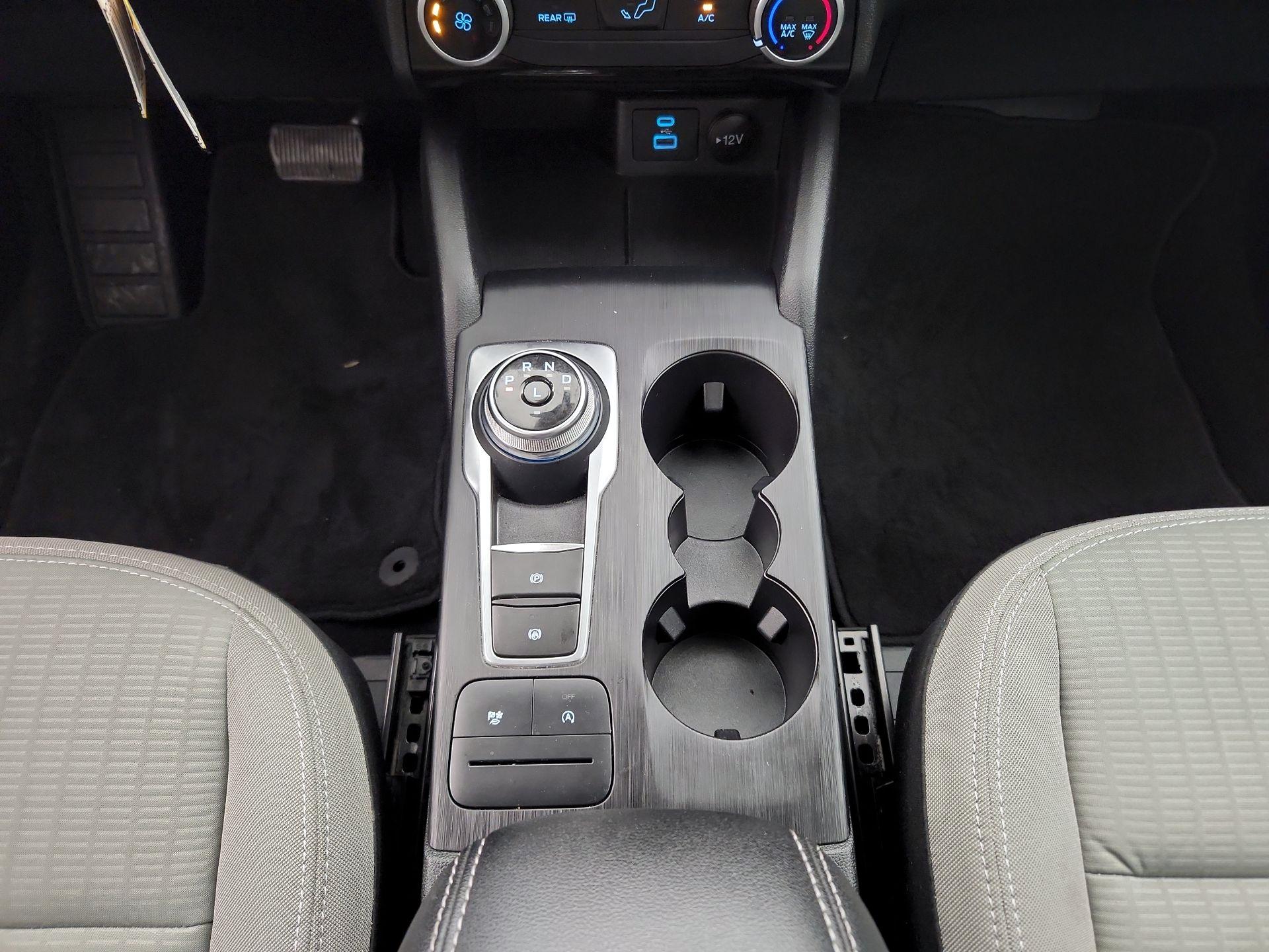 Thumbnail: 2022 Ford Escape - 17