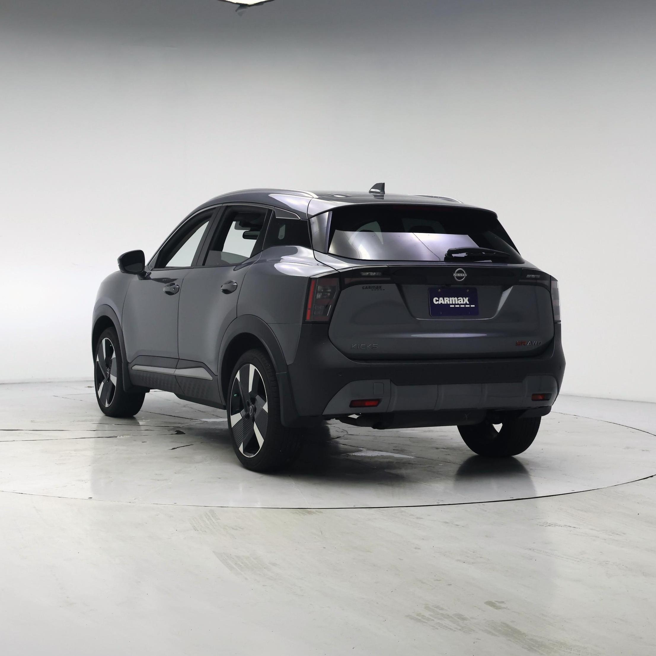 Thumbnail: 2025 Nissan Kicks - 2