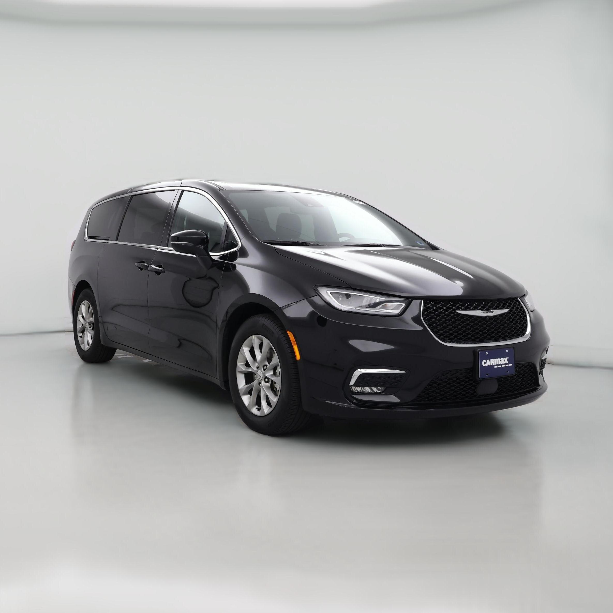 Thumbnail: 2026 Chrysler Pacifica - 1