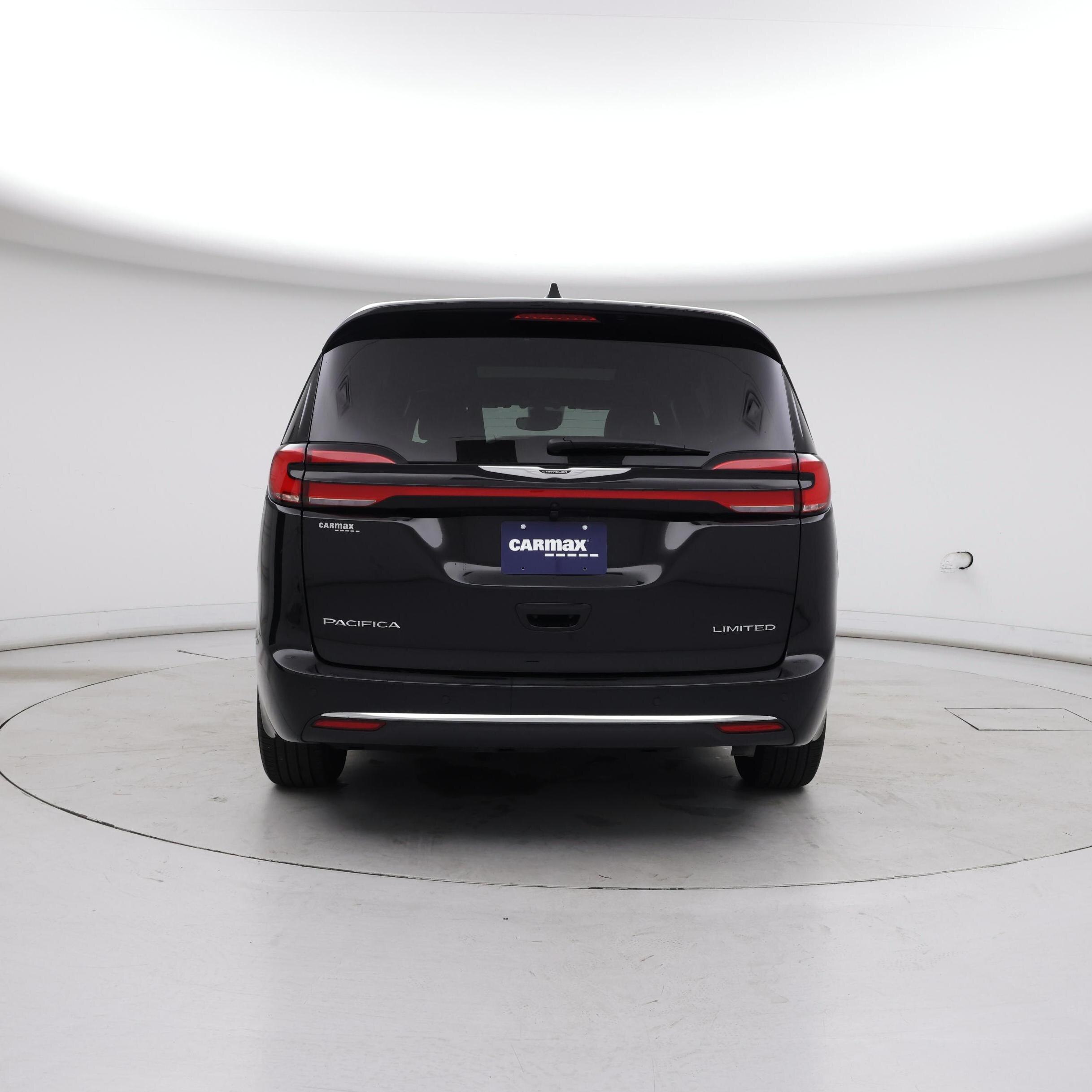 Thumbnail: 2026 Chrysler Pacifica - 6