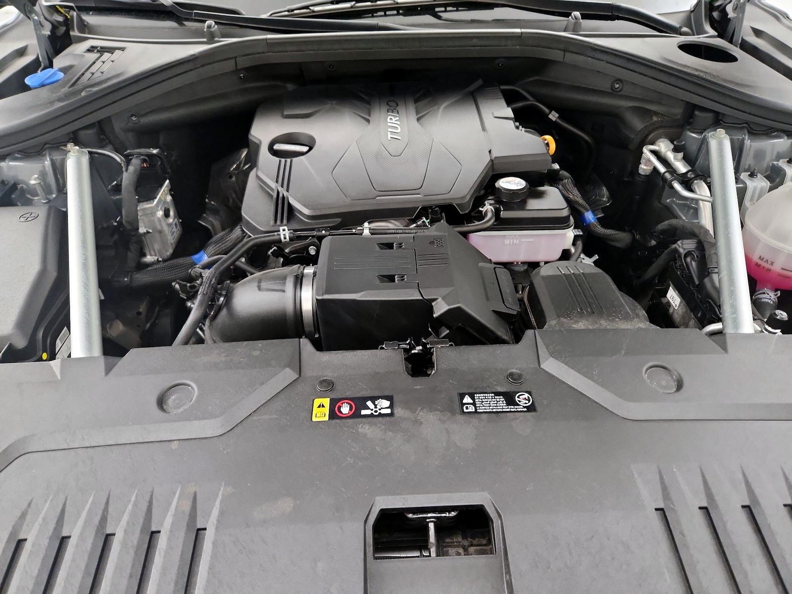 2025 GENESIS GV70 Standard - Photo 23