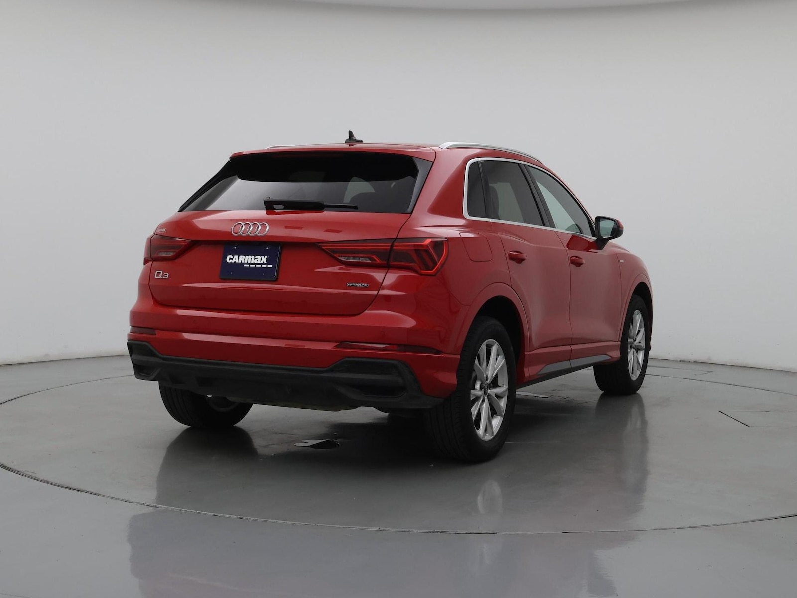 2025 Audi Q3 S Line Premium - Photo 9