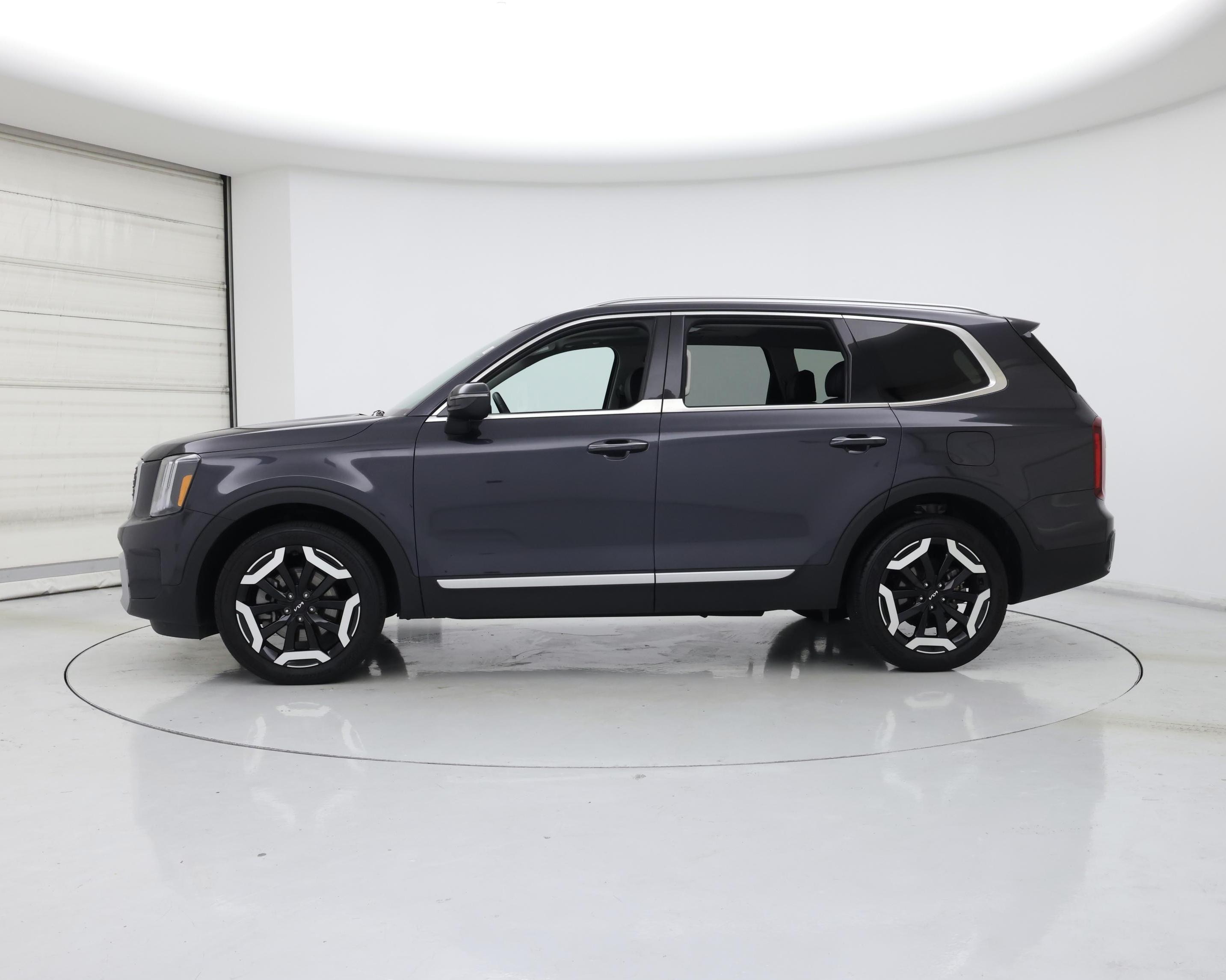 Thumbnail: 2025 Kia Telluride - 3
