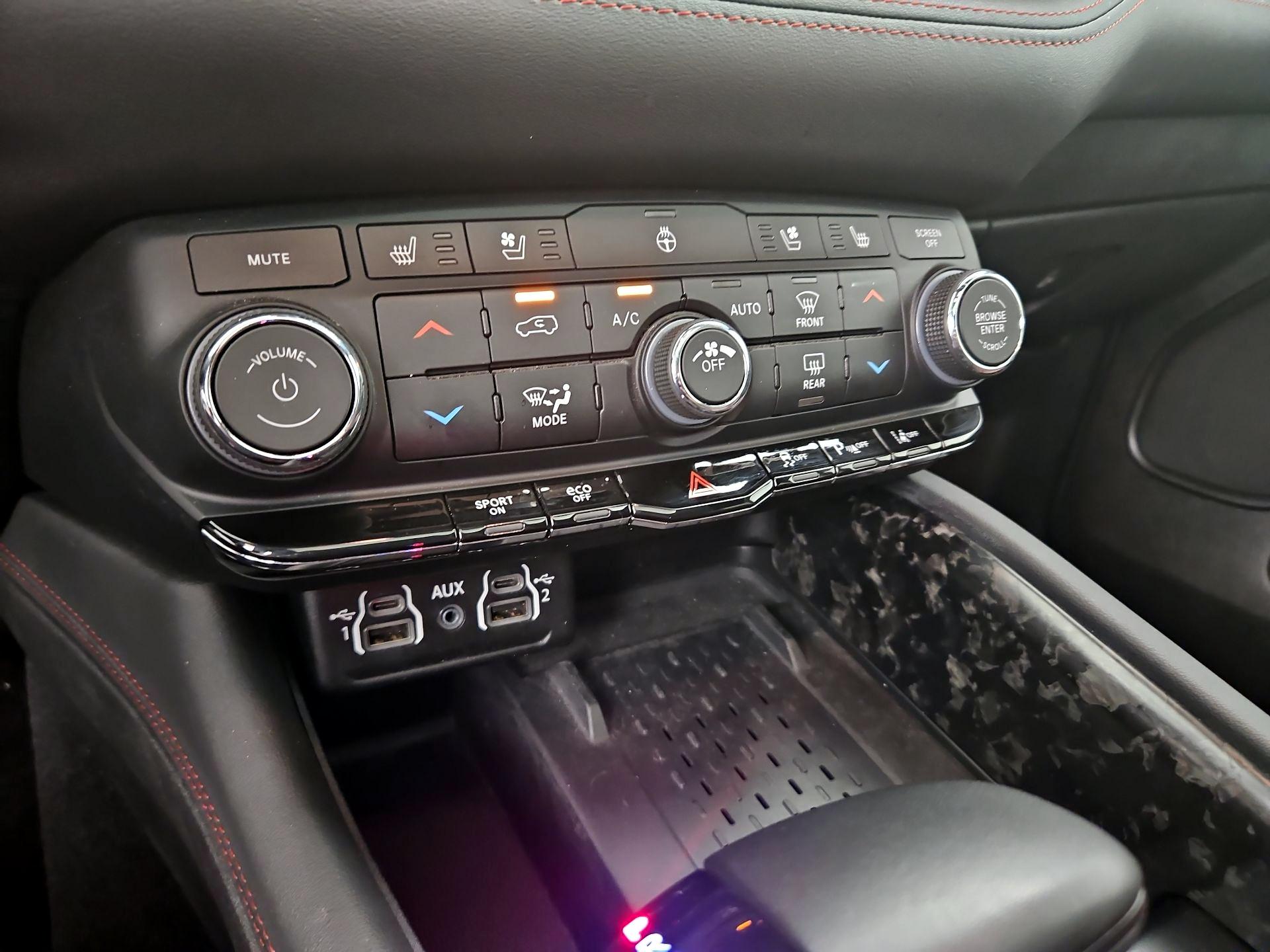 Thumbnail: 2025 Dodge Durango - 16