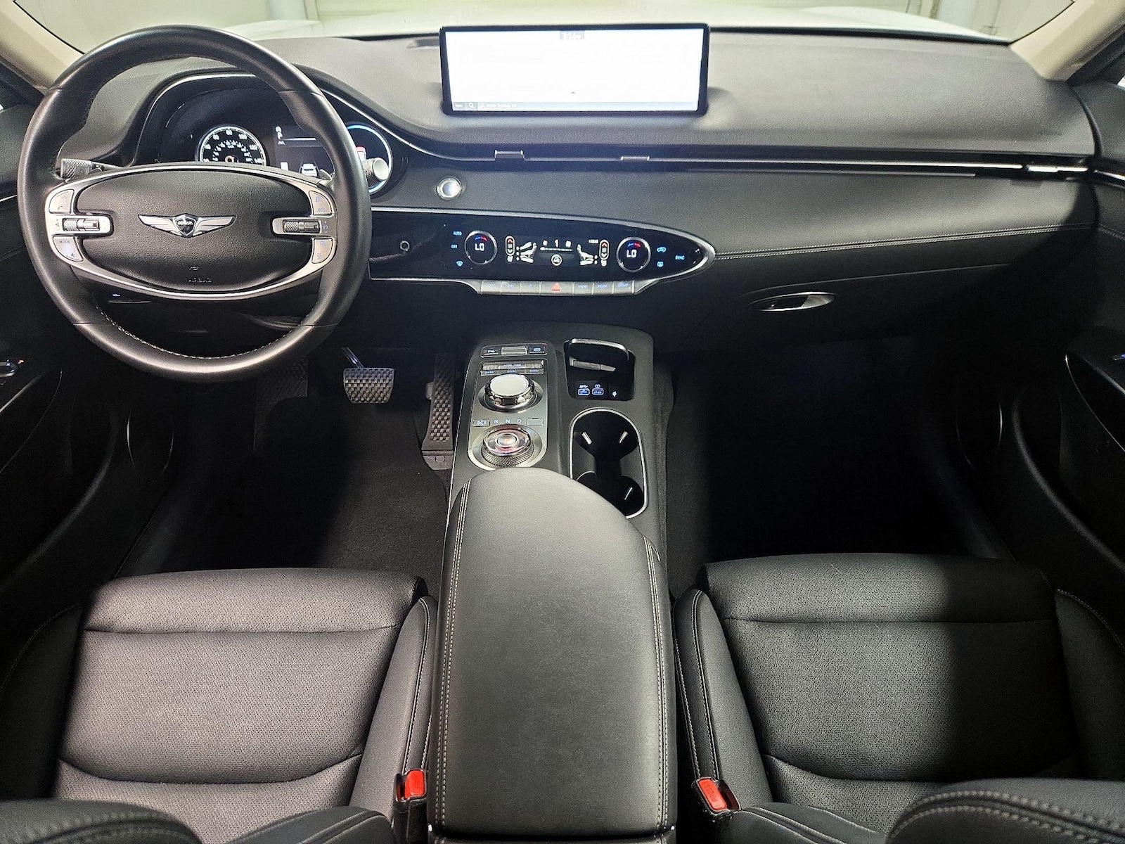 2025 GENESIS GV70 Standard - Photo 10