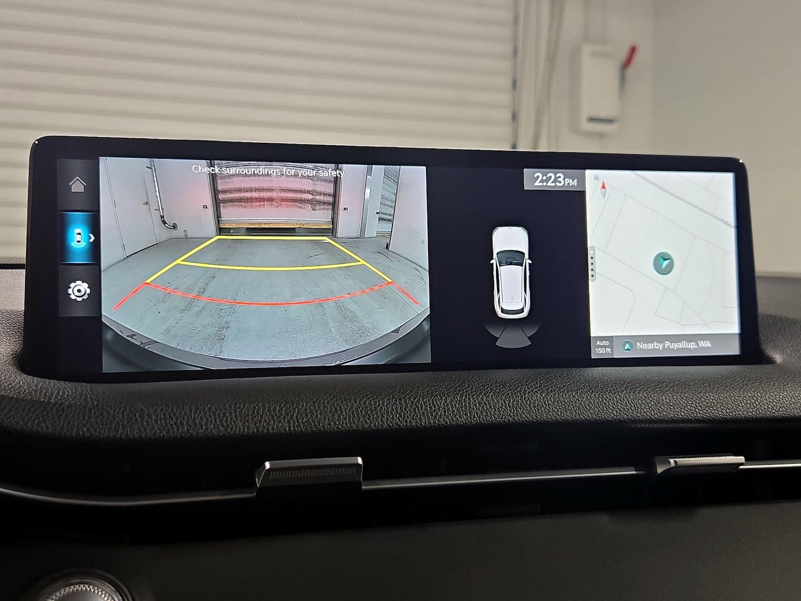 2025 GENESIS GV70 Standard - Photo 16