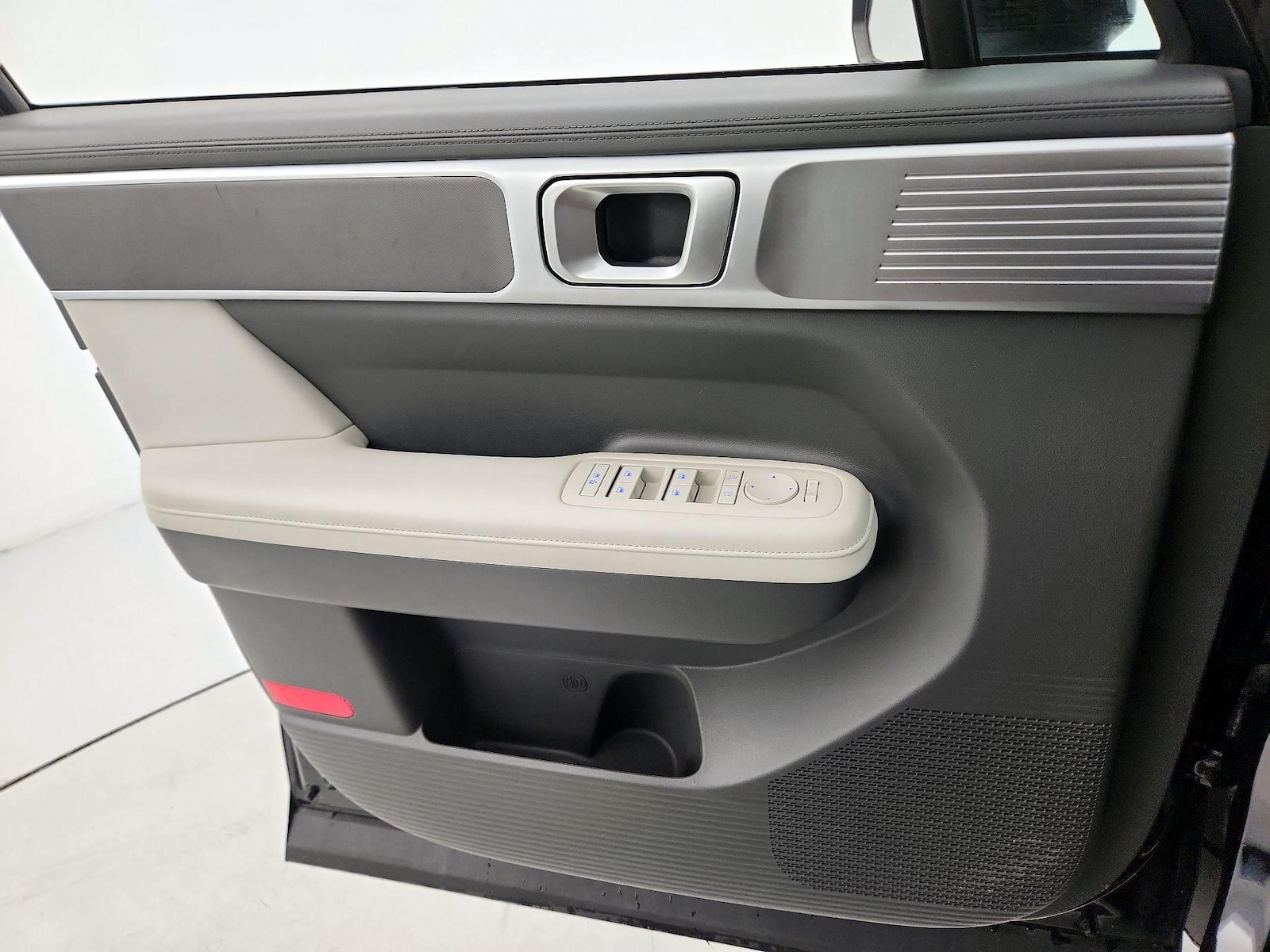 2025 Hyundai Santa Fe SEL - Photo 13