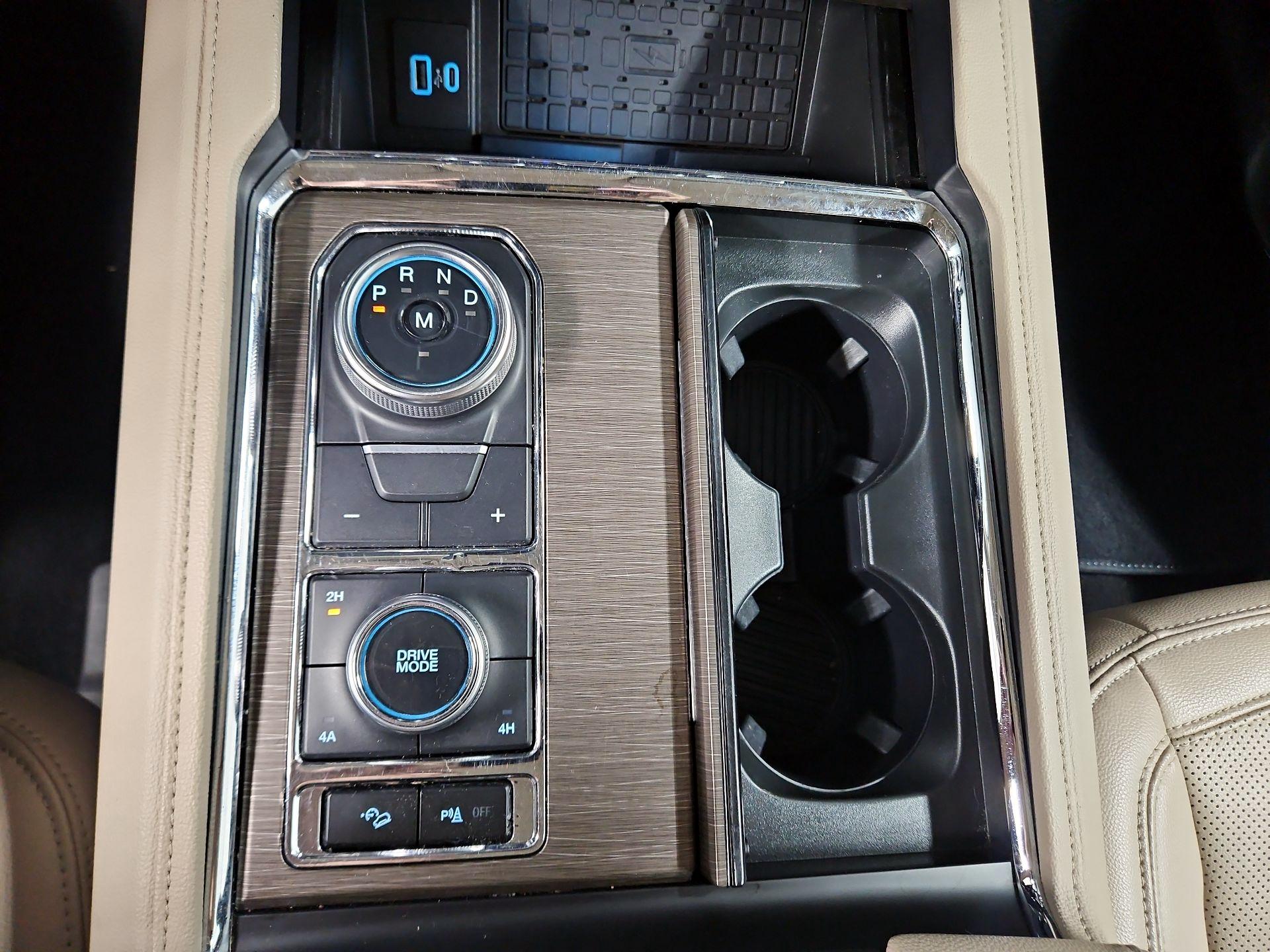 Thumbnail: 2024 Ford Expedition - 18