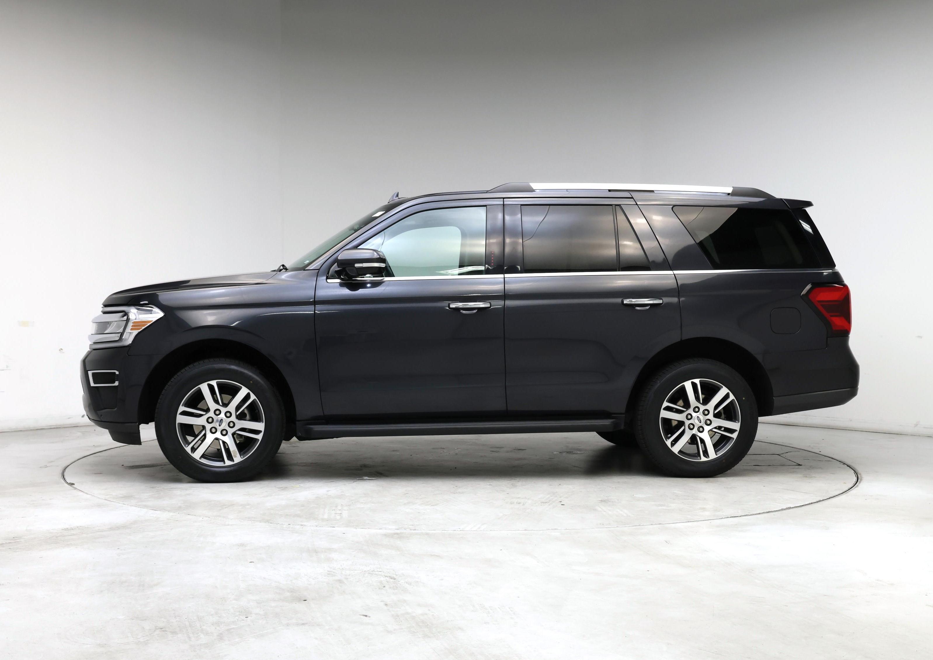 Thumbnail: 2024 Ford Expedition - 3