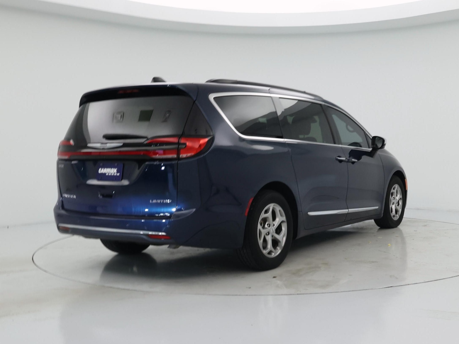 2023 Chrysler Pacifica Limited - Photo 9