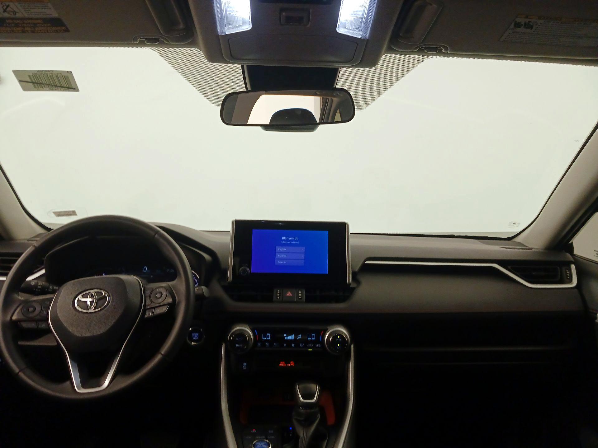 Thumbnail: 2024 Toyota RAV4 - 9