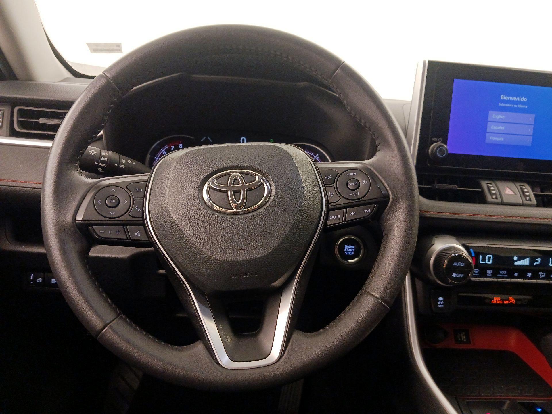 Thumbnail: 2024 Toyota RAV4 - 10