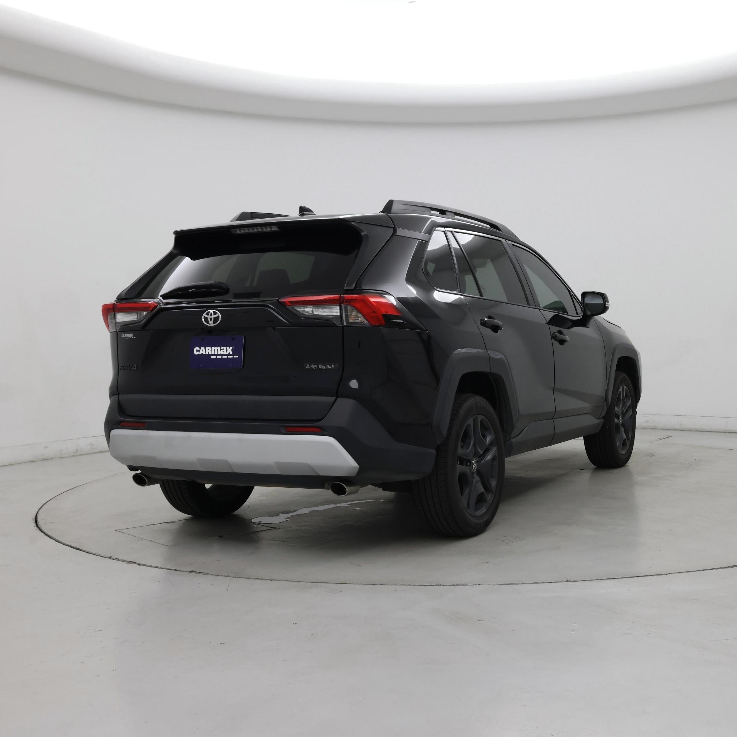 Thumbnail: 2024 Toyota RAV4 - 8