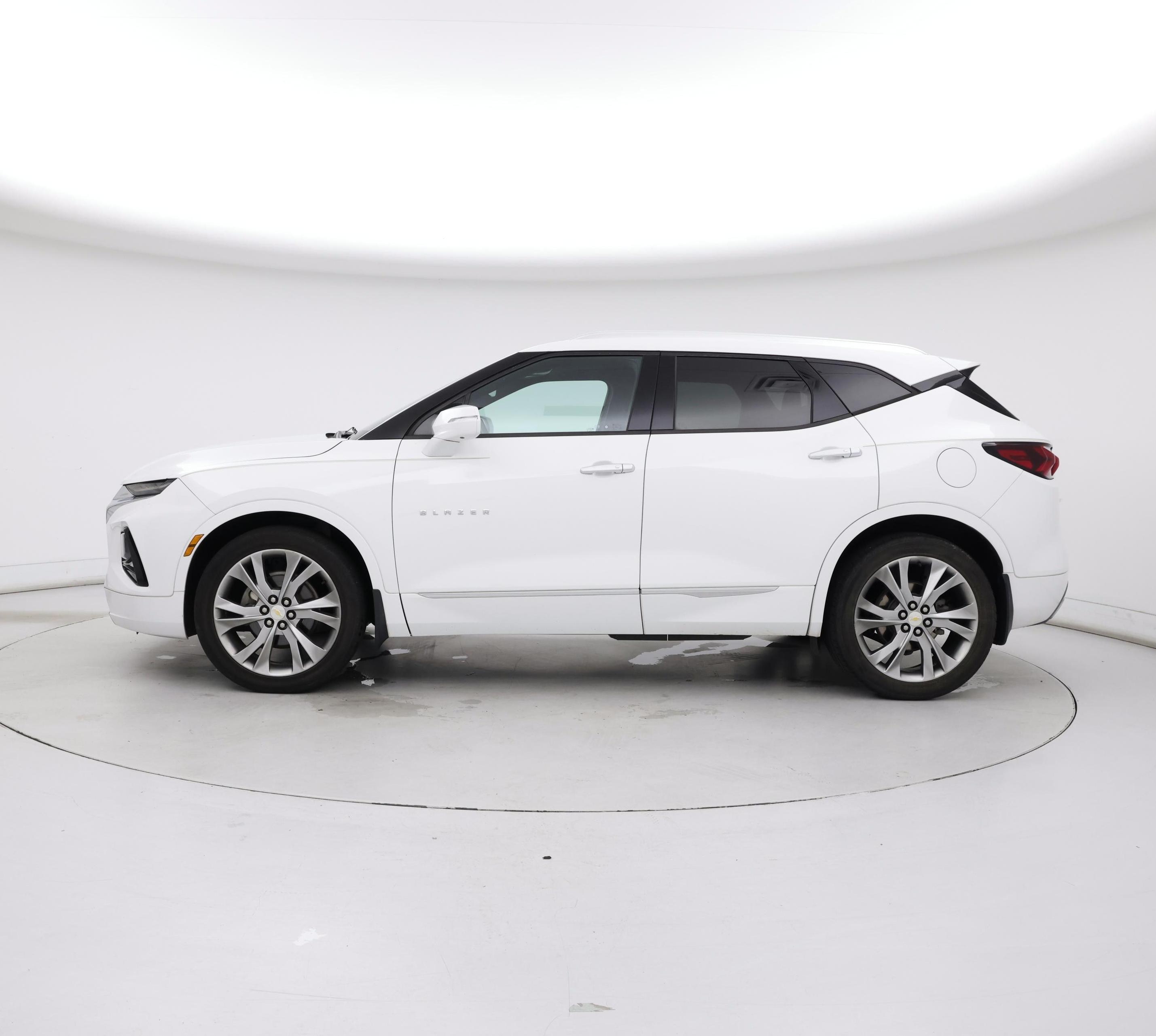Thumbnail: 2019 Chevrolet Blazer - 3