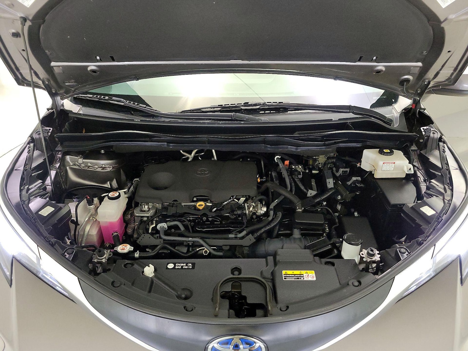 2022 Toyota Sienna XLE - Photo 23