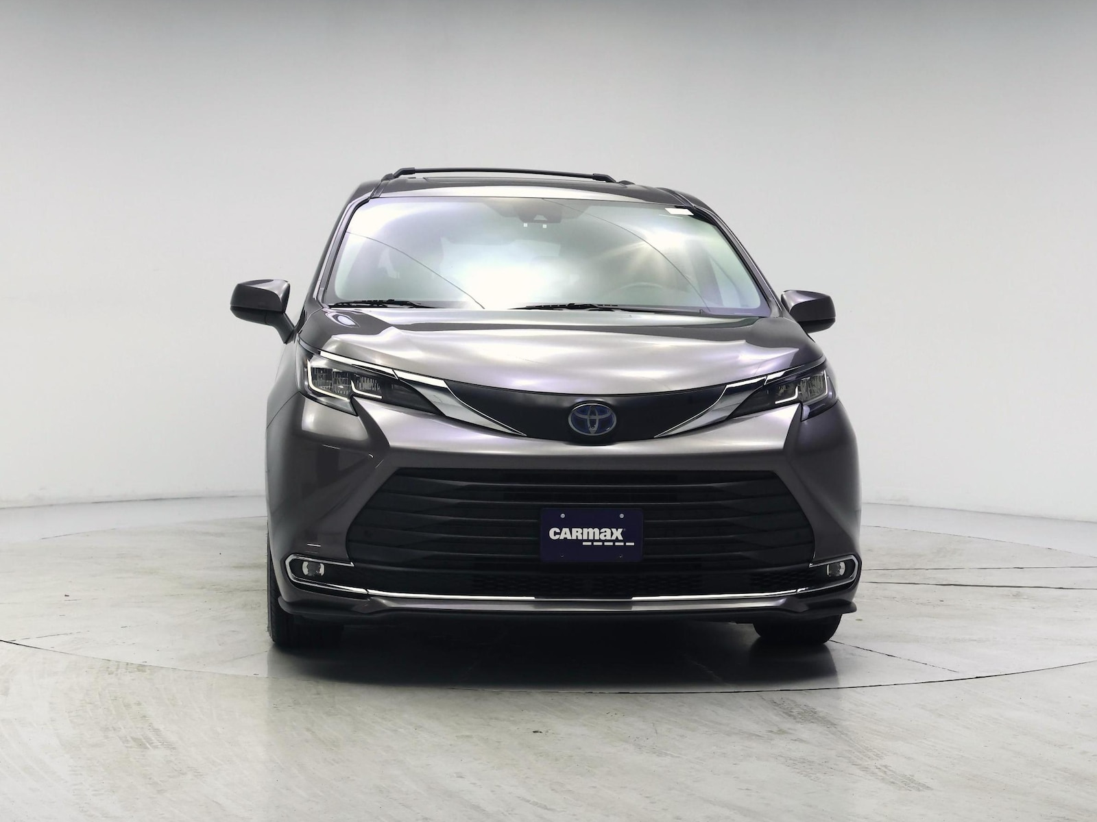 2022 Toyota Sienna XLE - Photo 6