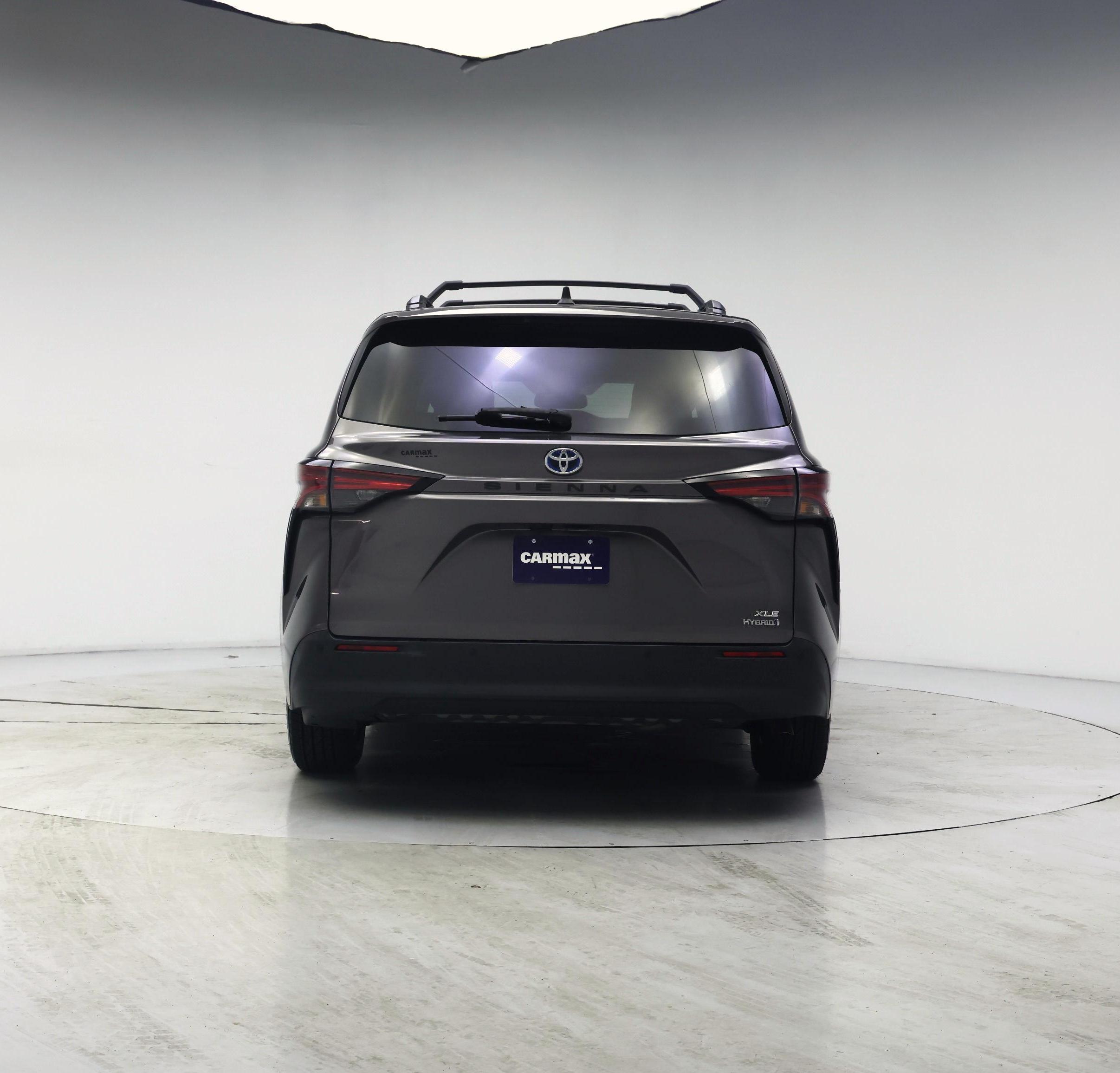 Thumbnail: 2022 Toyota Sienna - 6