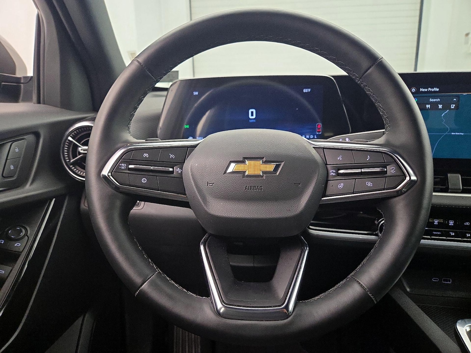 2026 Chevrolet Equinox LT - Photo 11