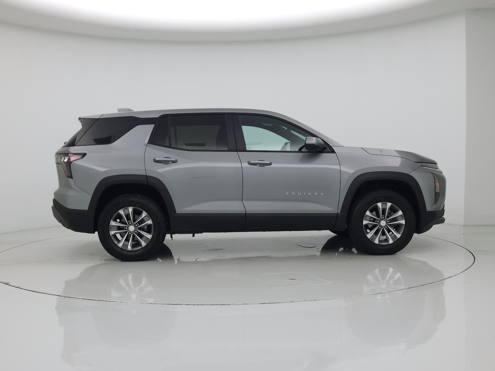 2026 Chevrolet Equinox LT - Photo 8
